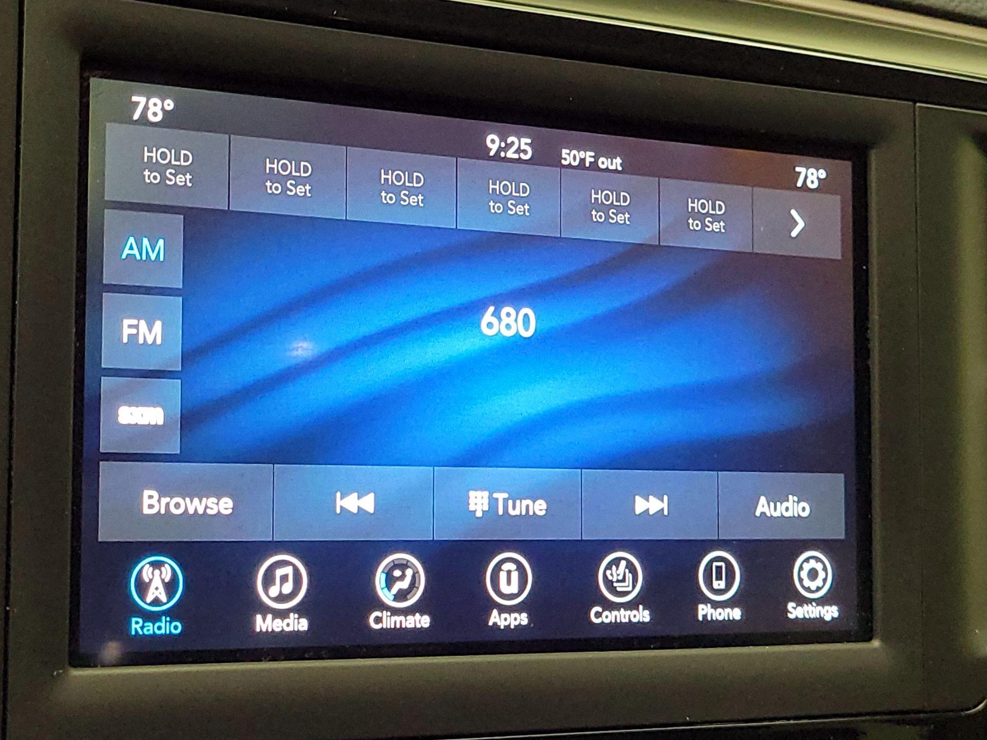 Thumbnail: 2019 Chrysler Pacifica - 15