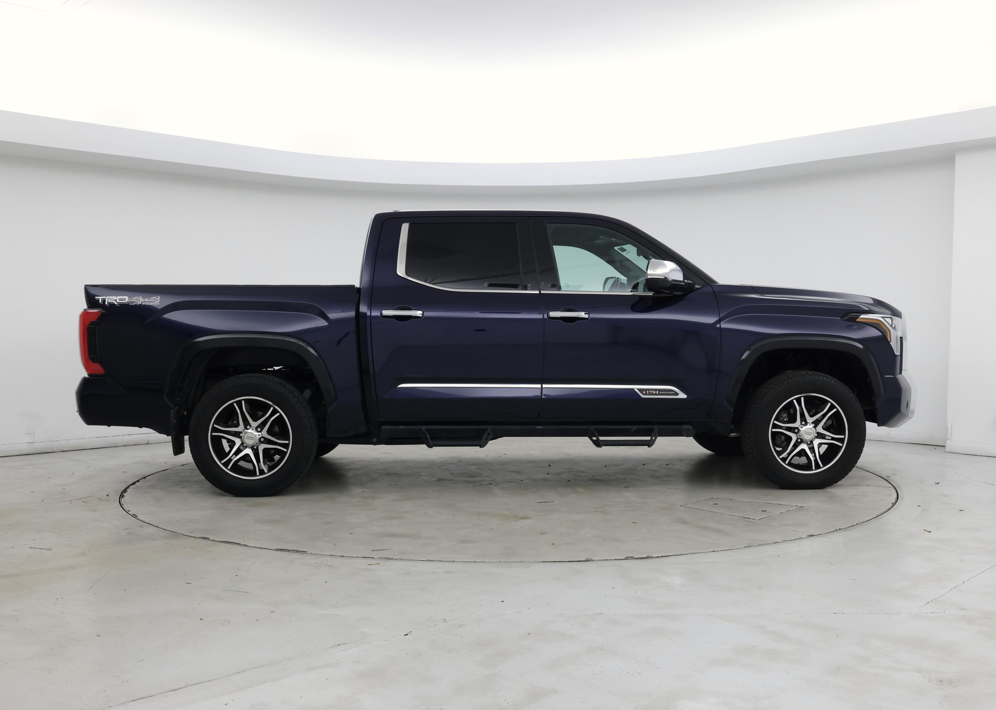 Thumbnail: 2023 Toyota Tundra - 7