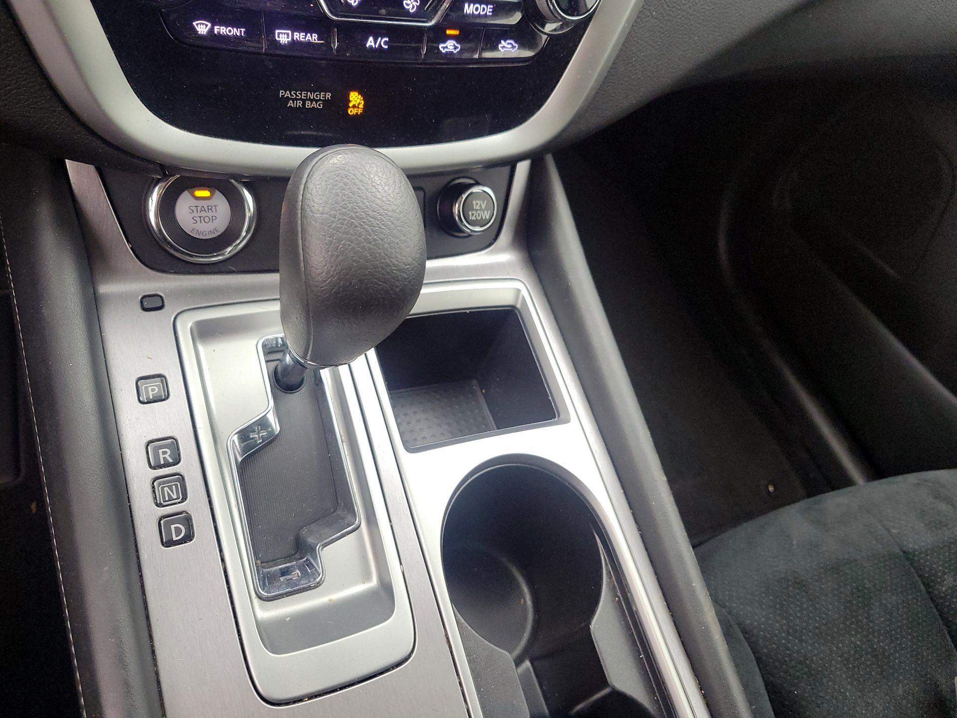 Thumbnail: 2019 Nissan Murano - 17