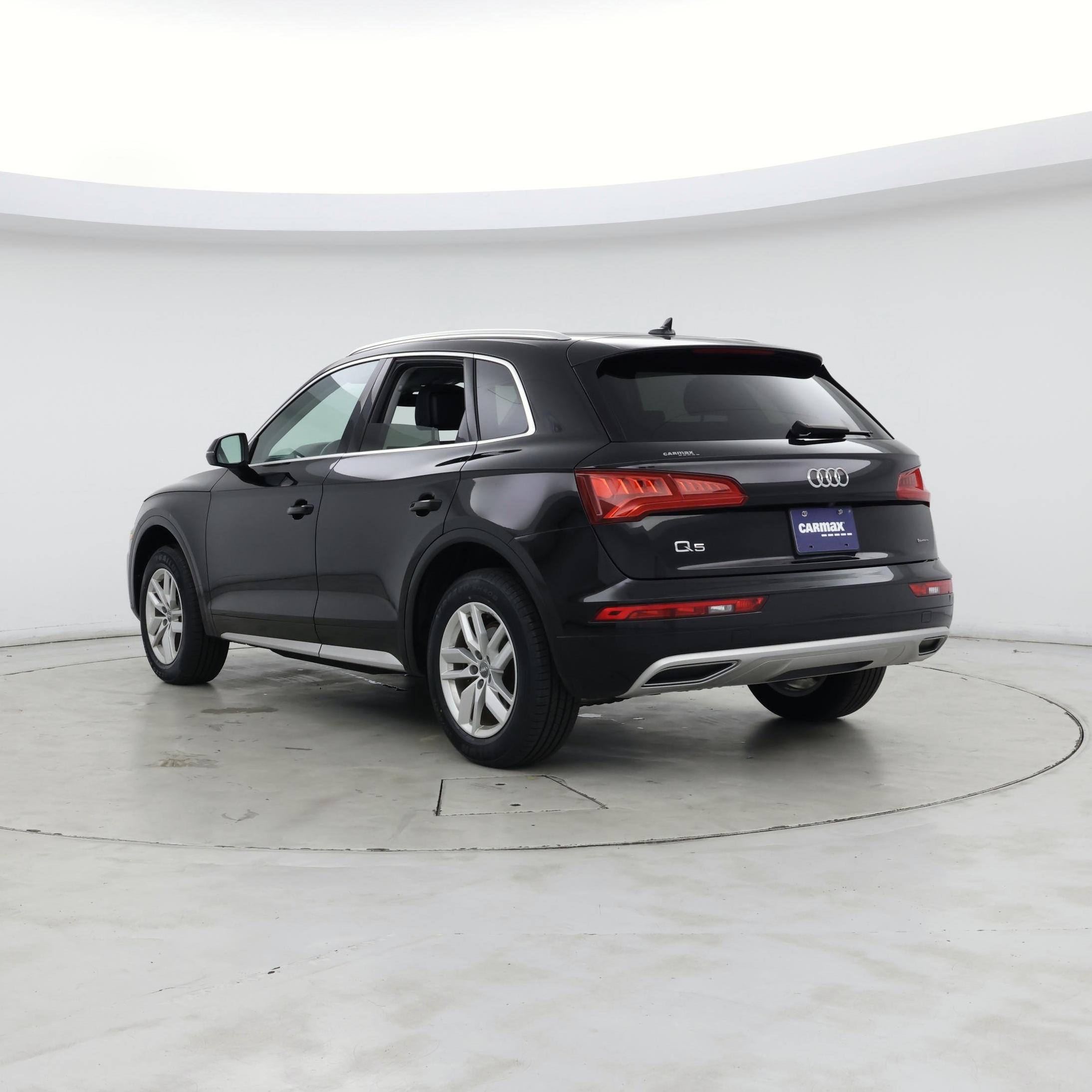 Thumbnail: 2020 Audi Q5 - 2