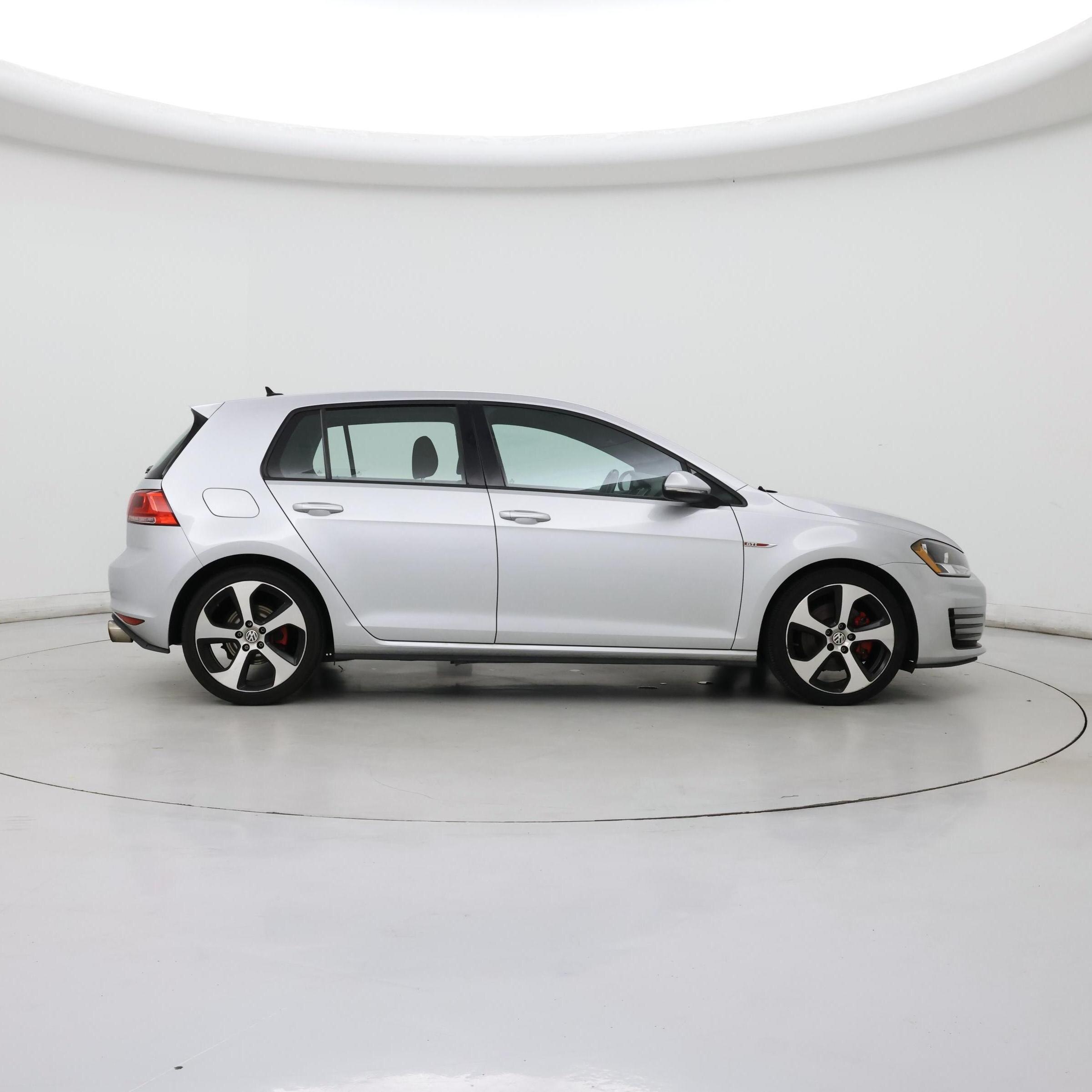 Thumbnail: 2017 Volkswagen Golf - 7