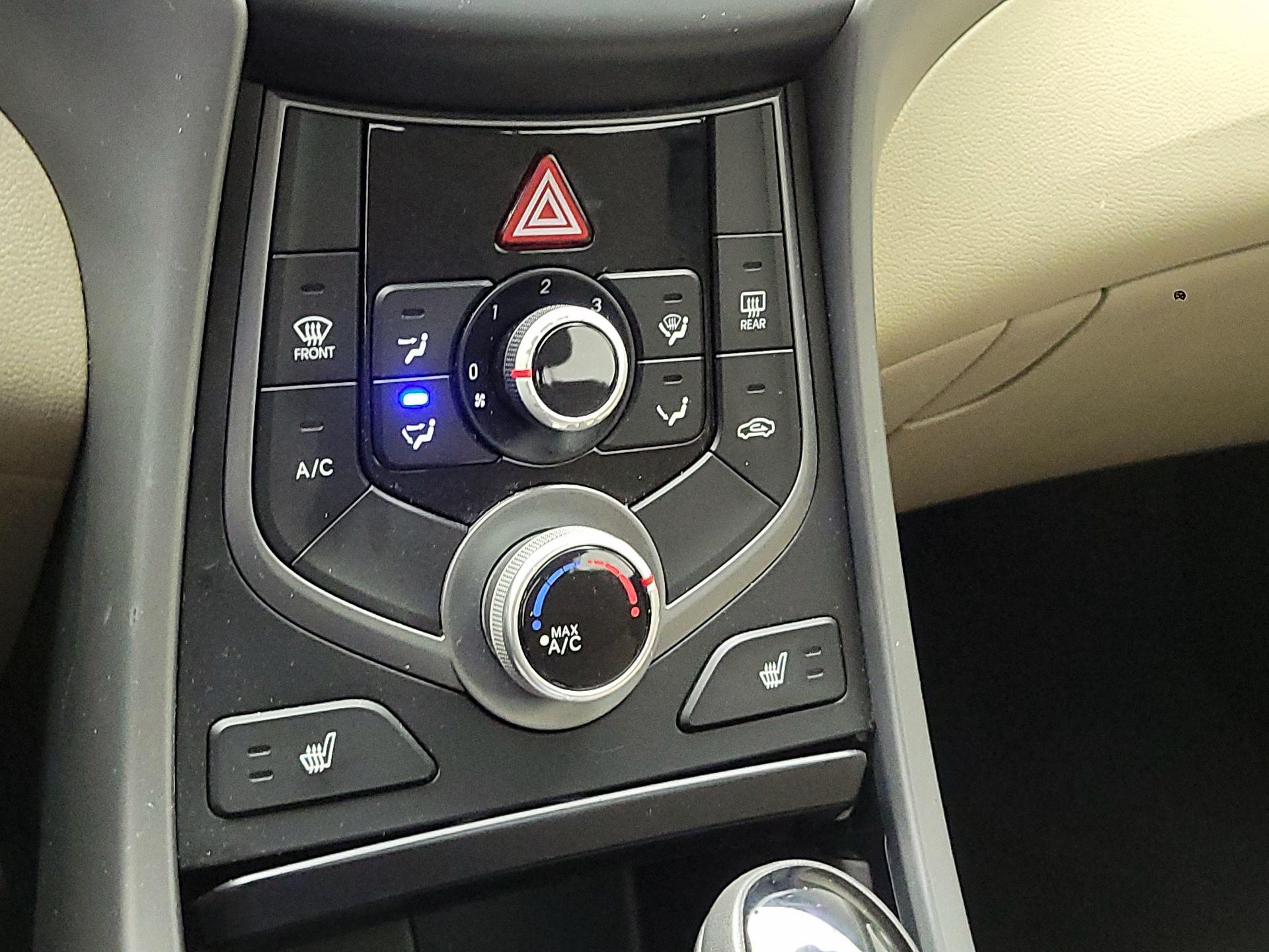 Thumbnail: 2014 Hyundai Elantra - 16