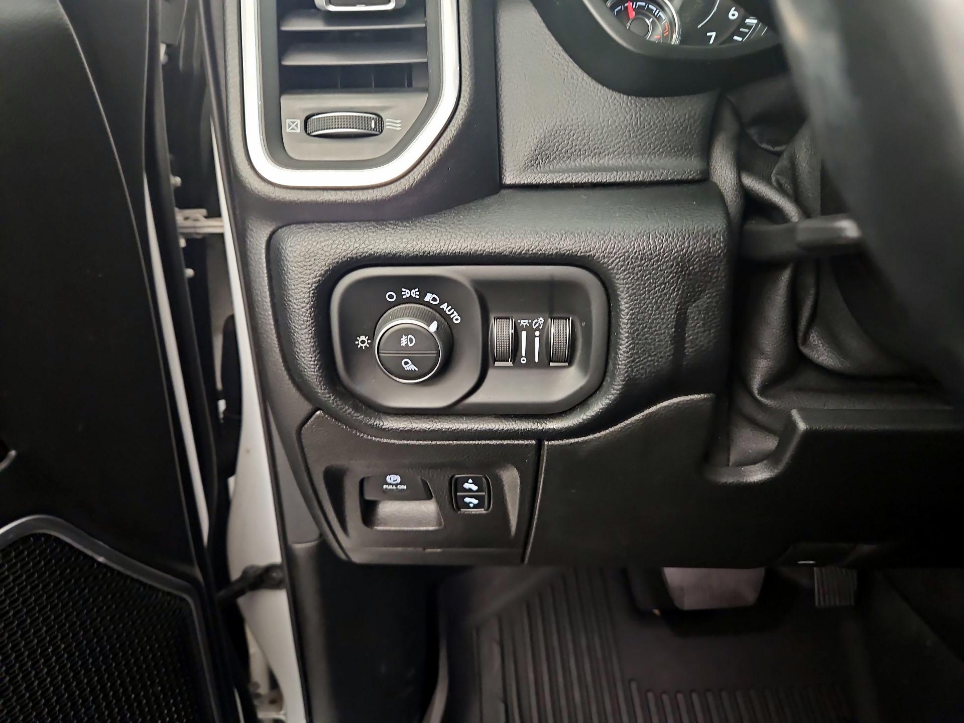 Thumbnail: 2020 RAM 1500 - 13