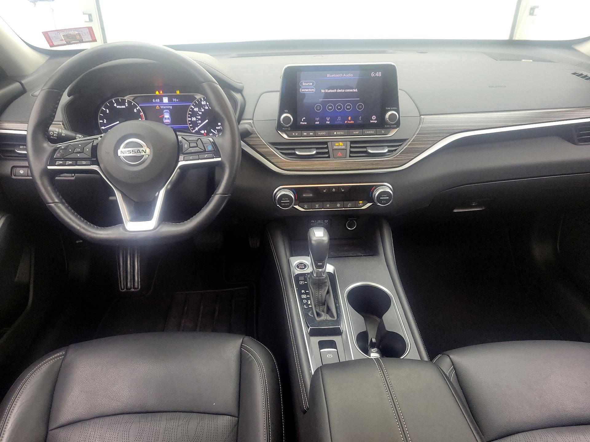 Thumbnail: 2019 Nissan Altima - 9