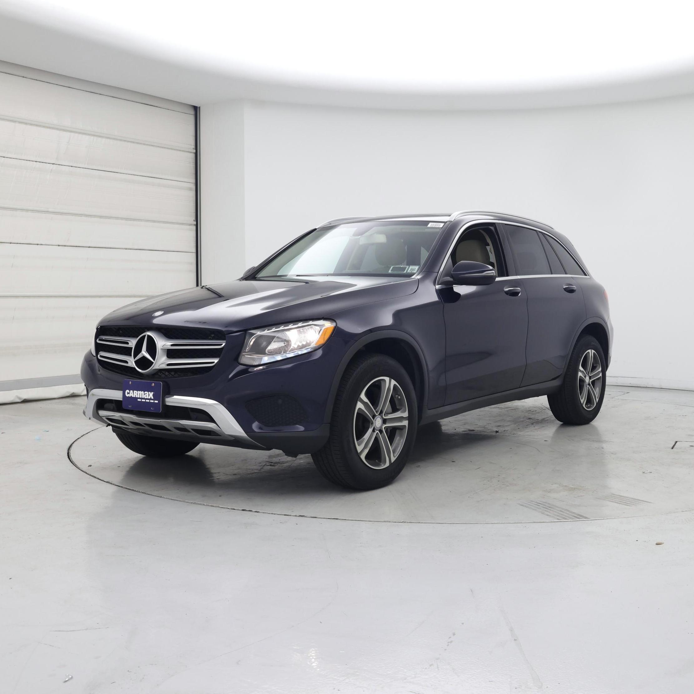 Thumbnail: 2017 Mercedes-Benz GLC - 4