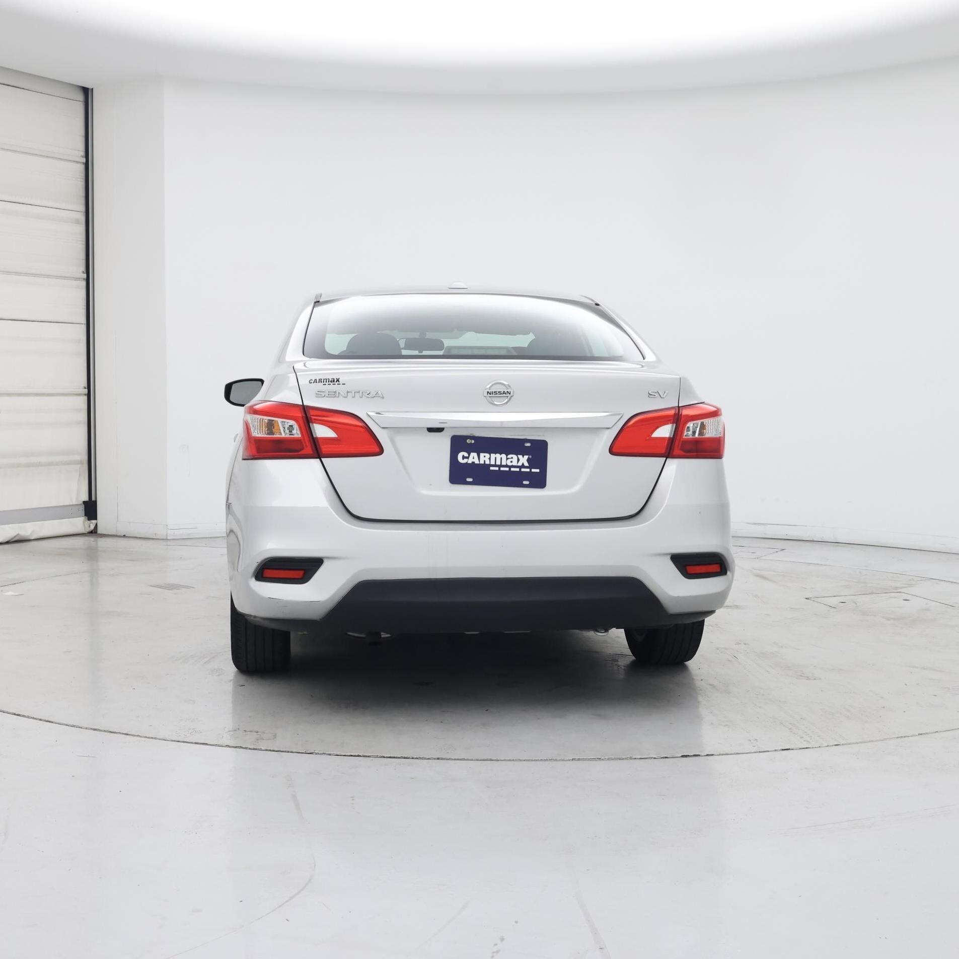 Thumbnail: 2019 Nissan Sentra - 6