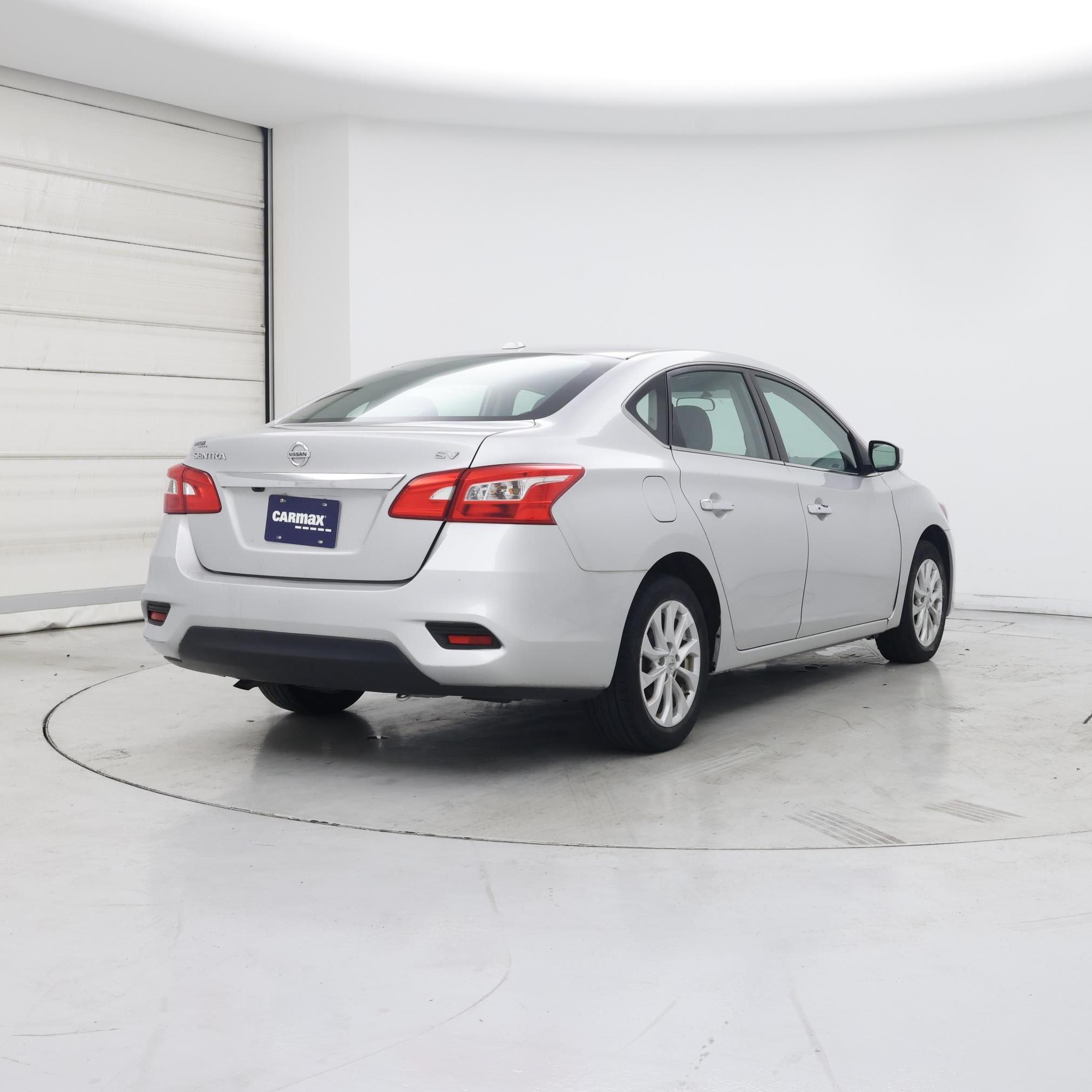 Thumbnail: 2019 Nissan Sentra - 8