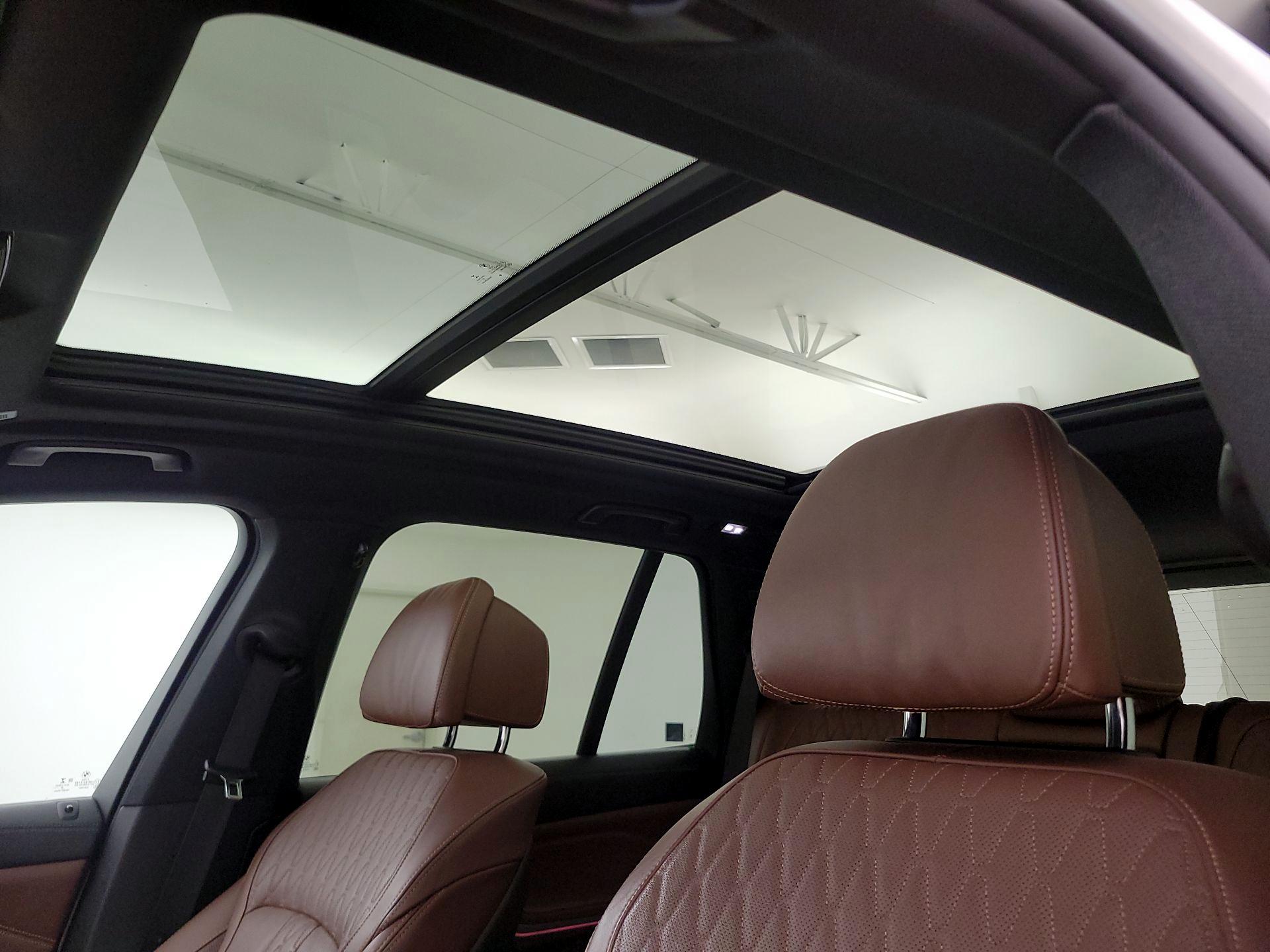 Thumbnail: 2021 BMW X5 - 20
