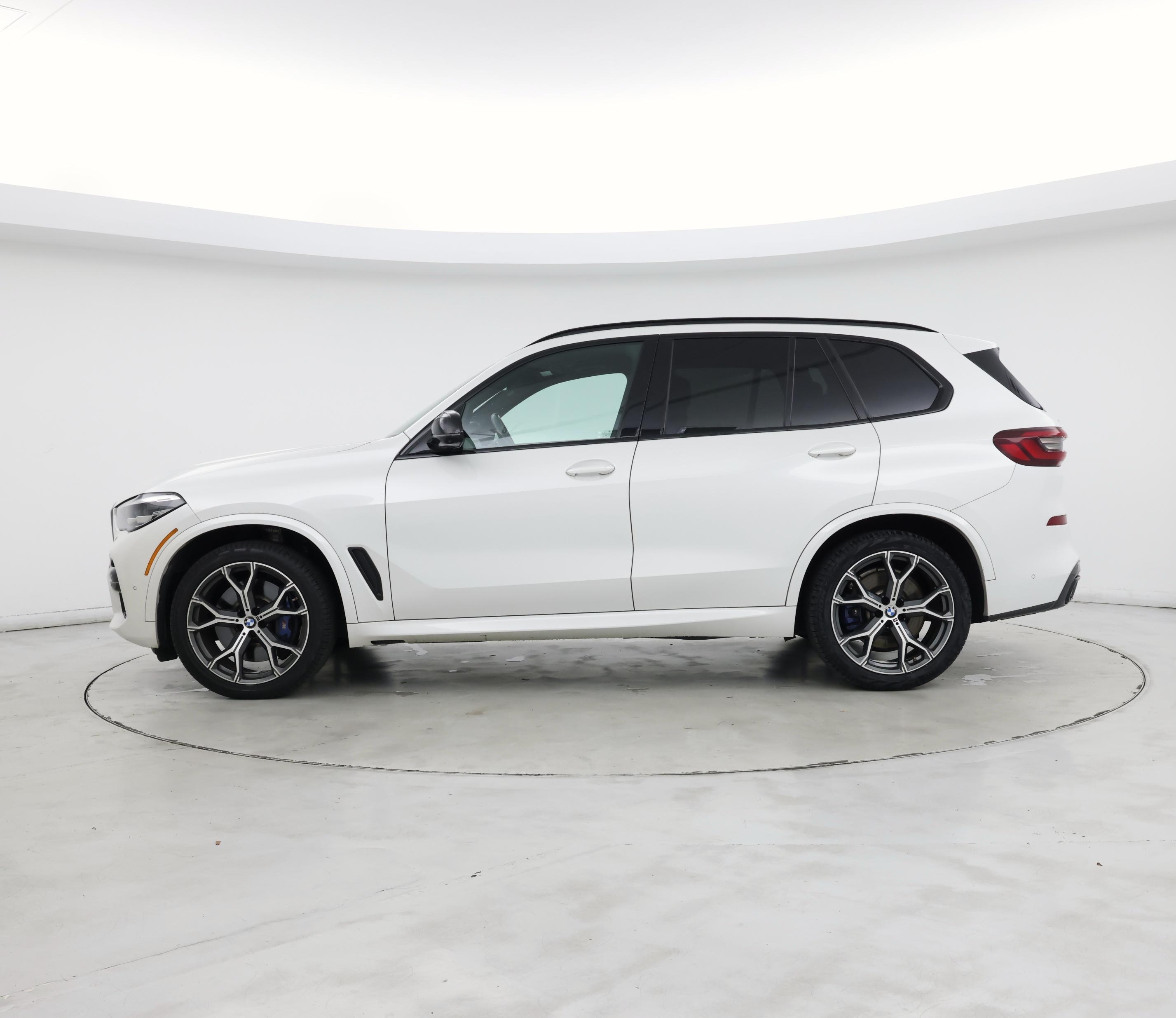 Thumbnail: 2021 BMW X5 - 3