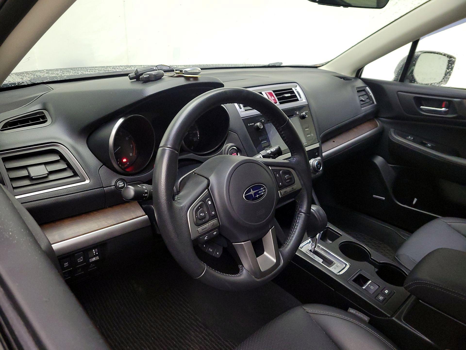 Thumbnail: 2017 Subaru Outback - 9