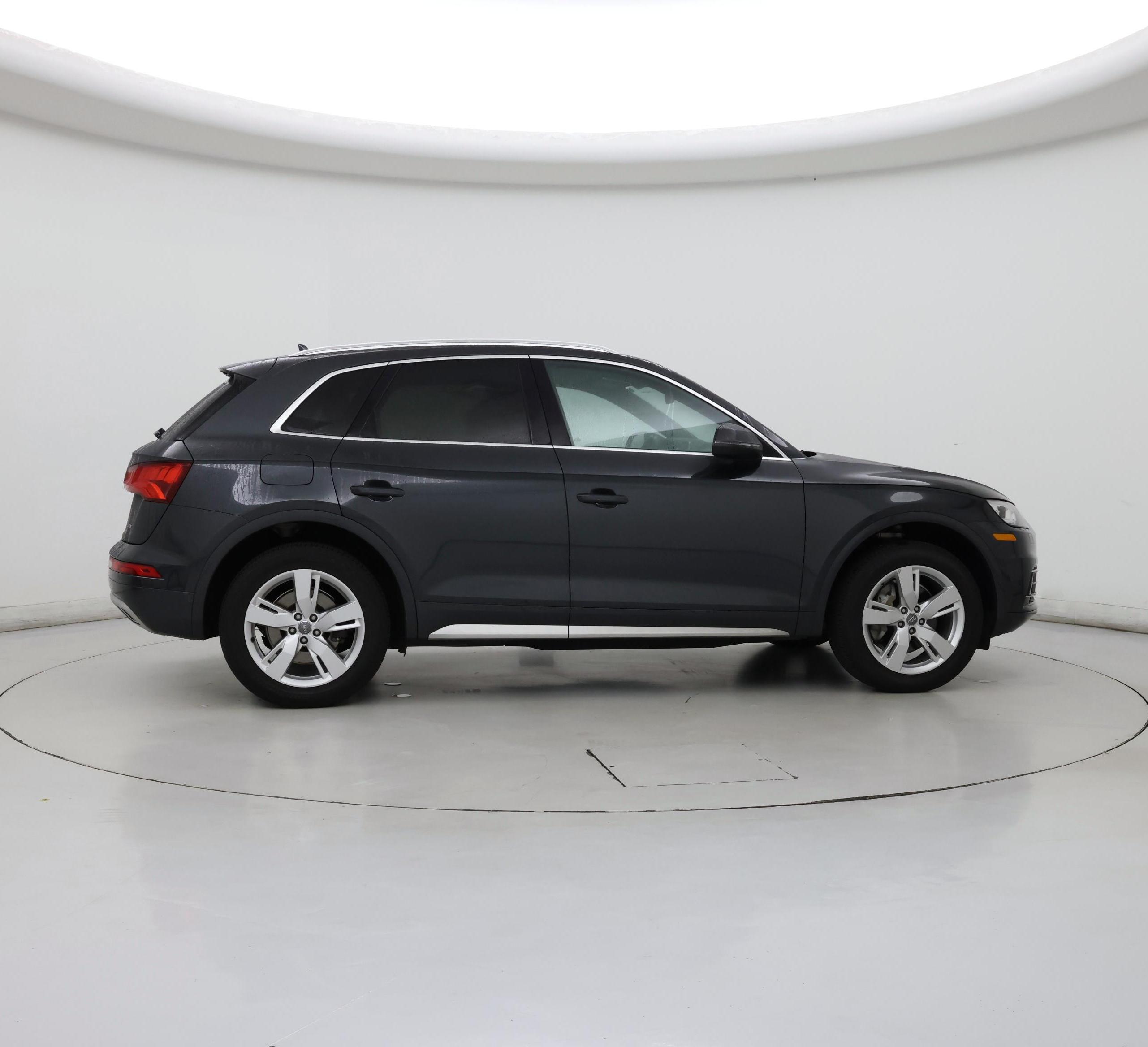 Thumbnail: 2019 Audi Q5 - 7