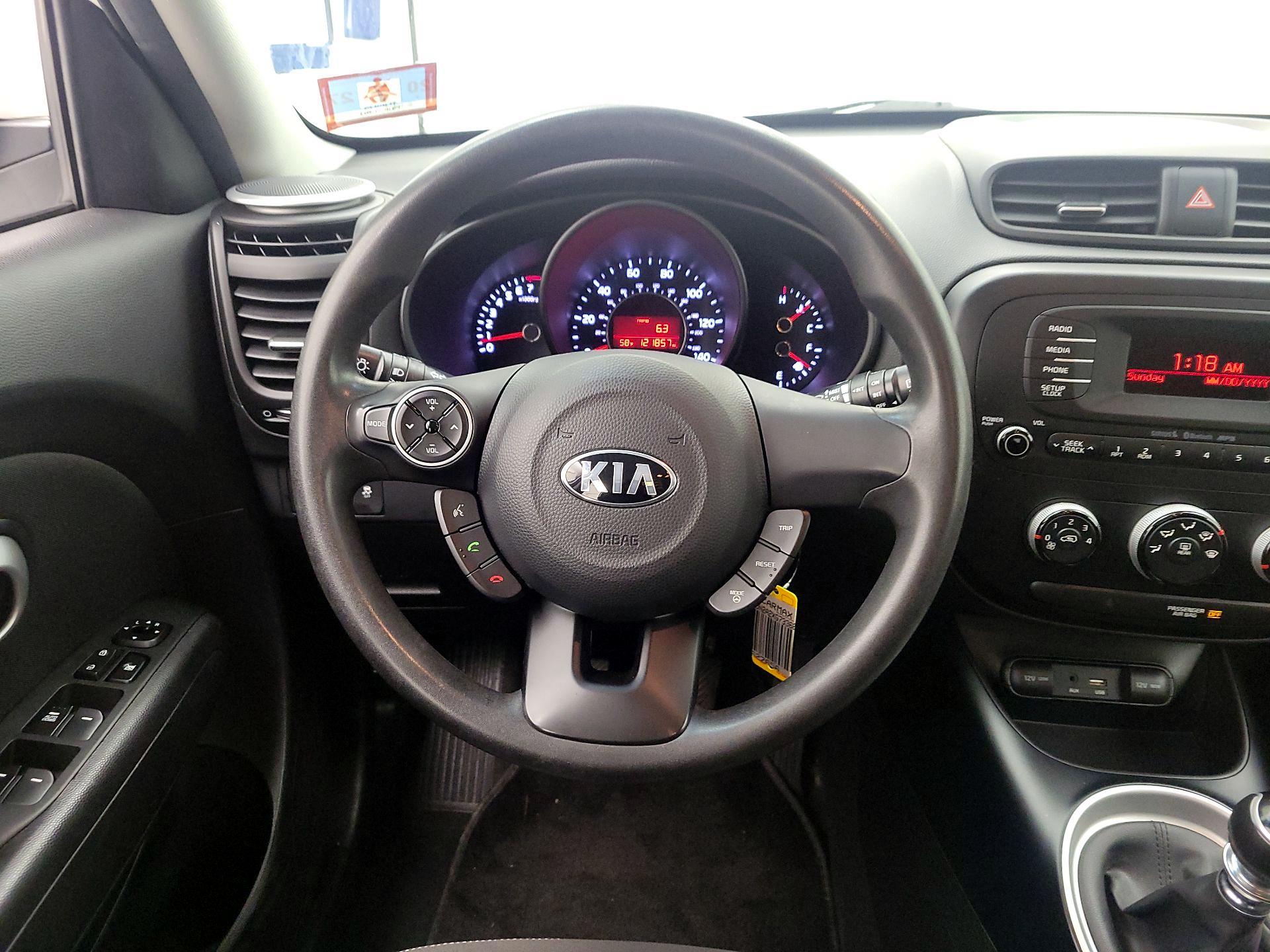 Thumbnail: 2016 Kia Soul - 10