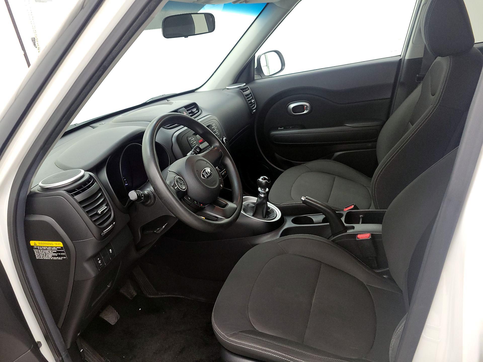 Thumbnail: 2016 Kia Soul - 11