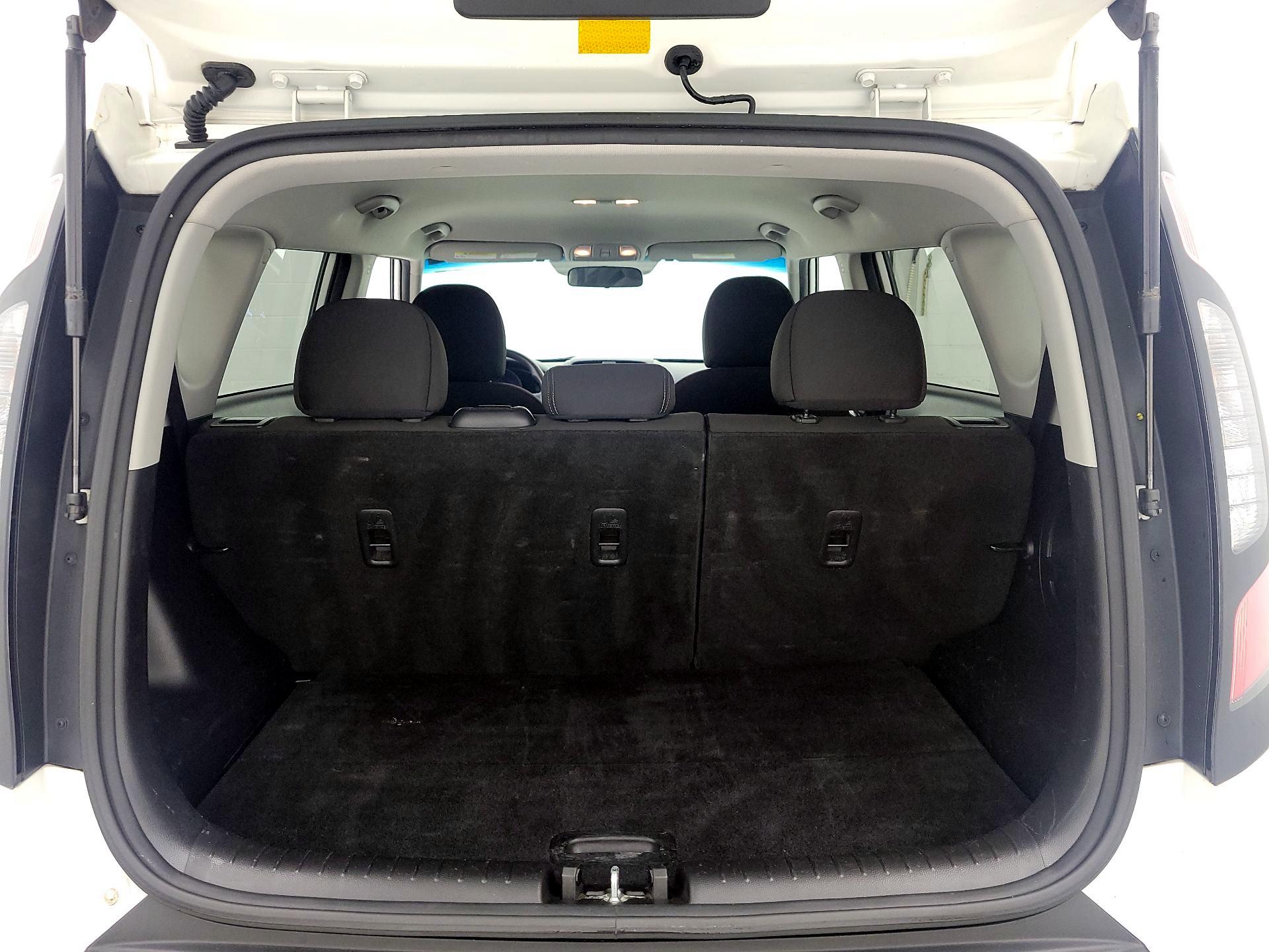 Thumbnail: 2016 Kia Soul - 19