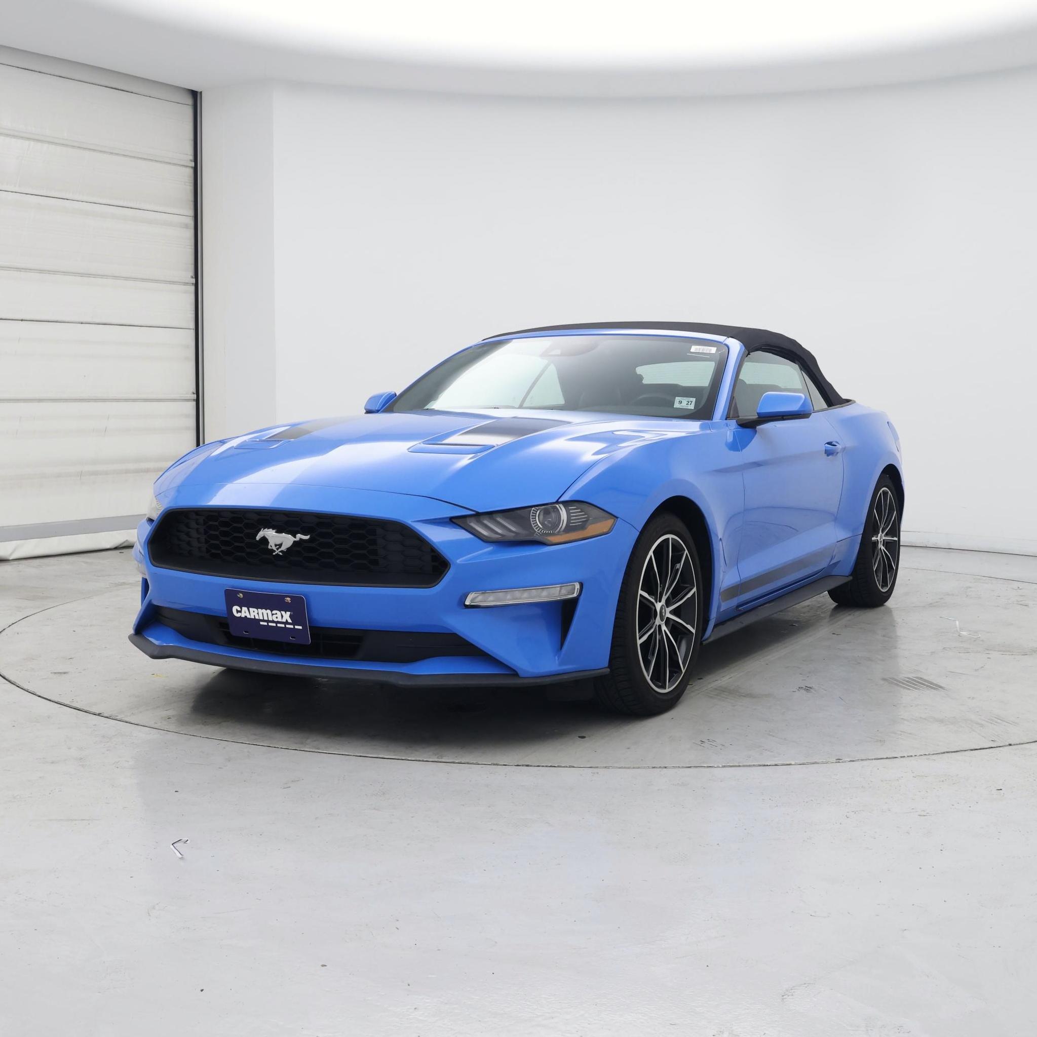 Thumbnail: 2022 Ford Mustang - 4