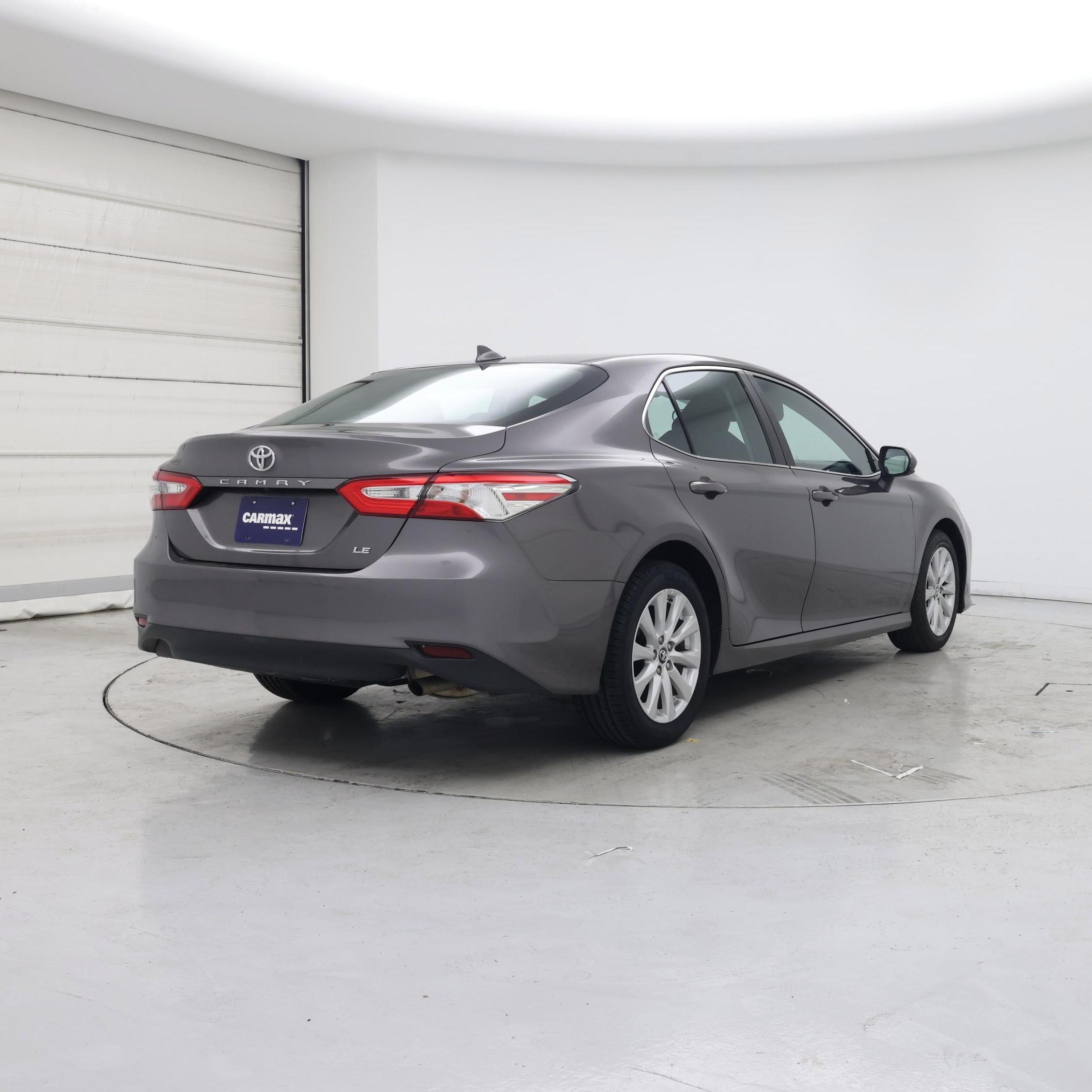 Thumbnail: 2019 Toyota Camry - 8