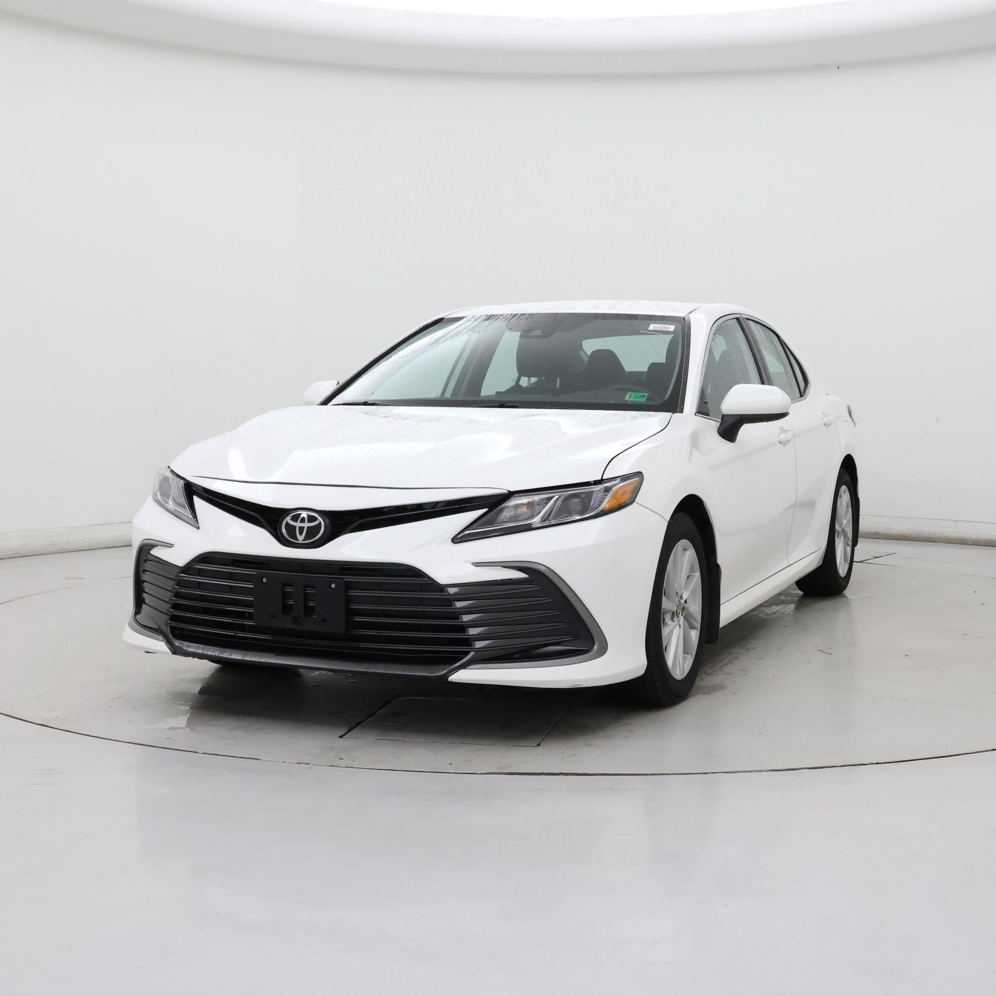 Thumbnail: 2022 Toyota Camry - 4