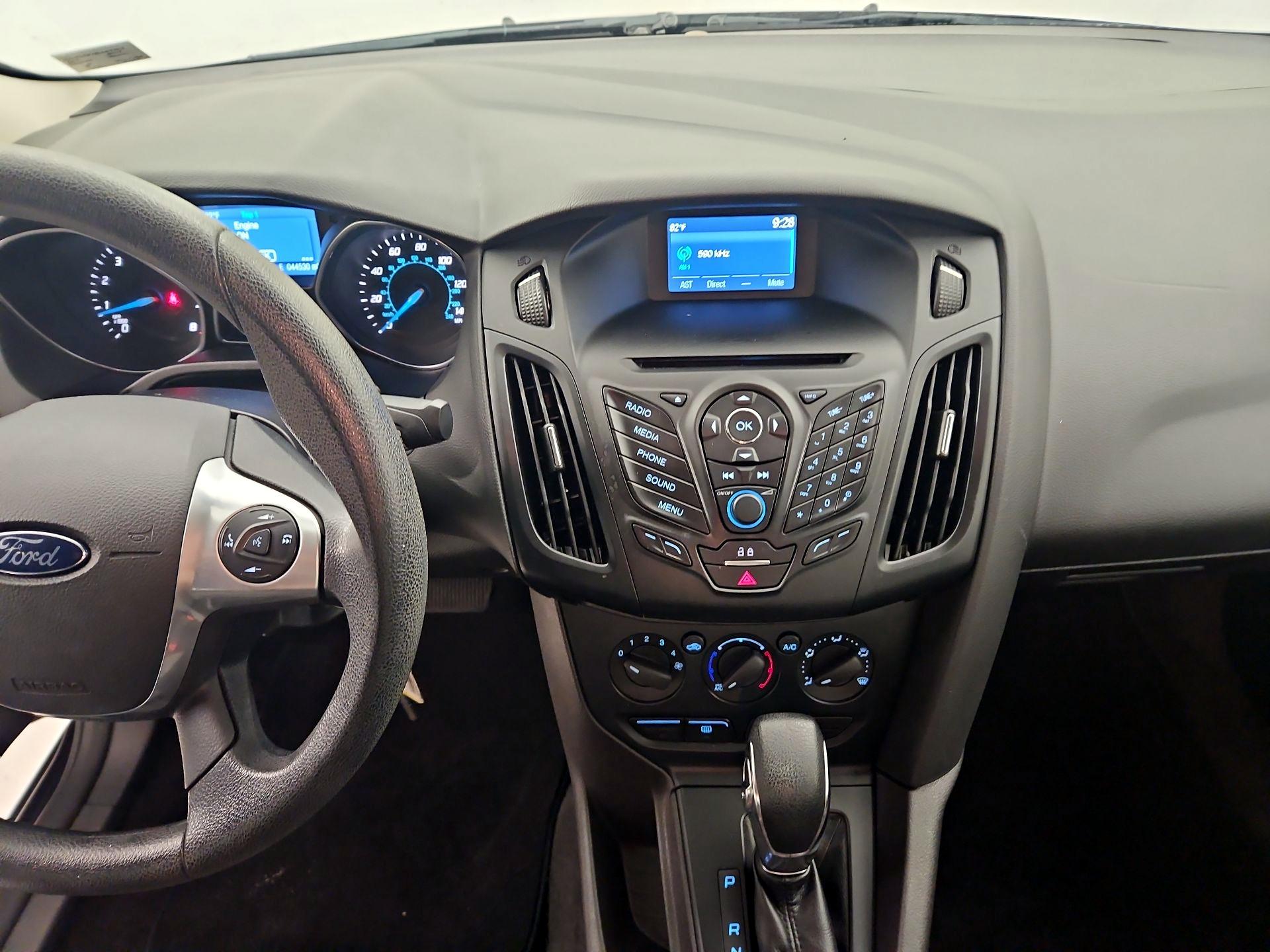 Thumbnail: 2014 Ford Focus - 9