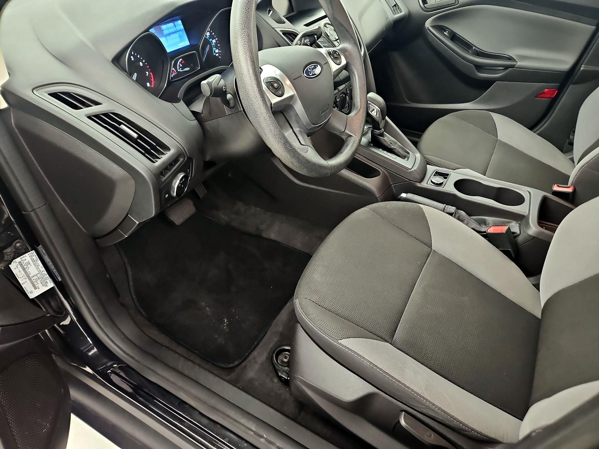 Thumbnail: 2014 Ford Focus - 11