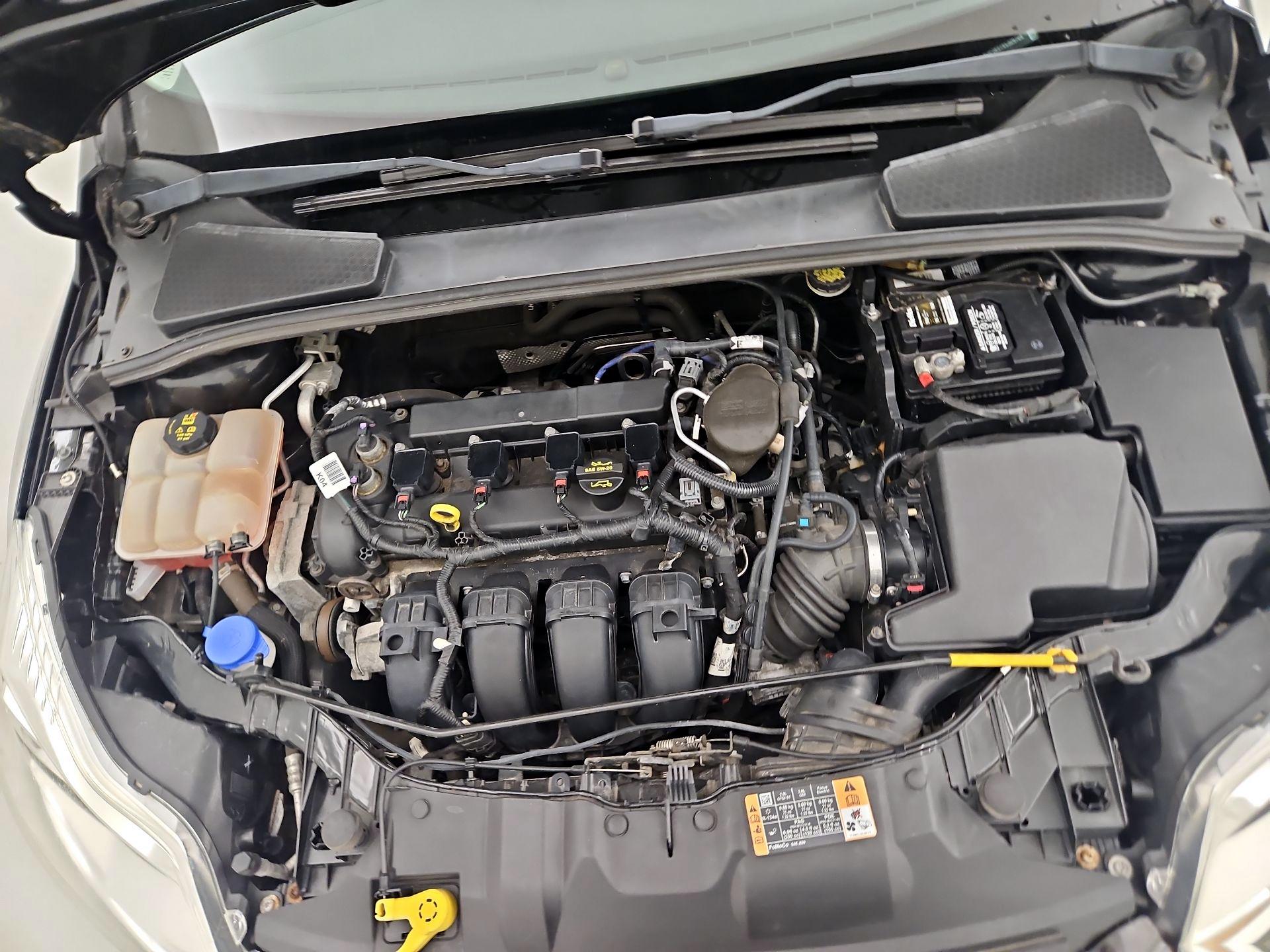 Thumbnail: 2014 Ford Focus - 20