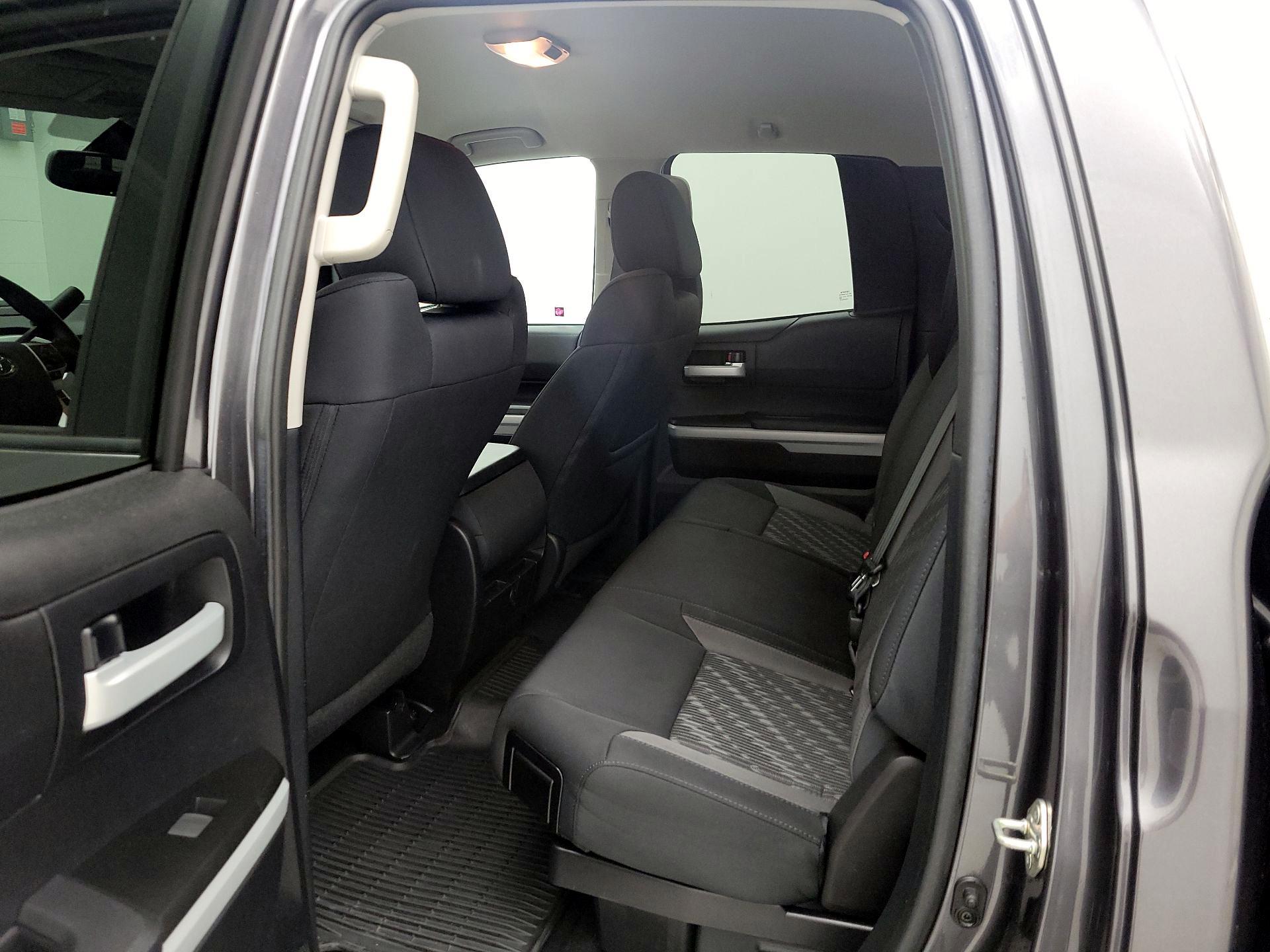 Thumbnail: 2019 Toyota Tundra - 19