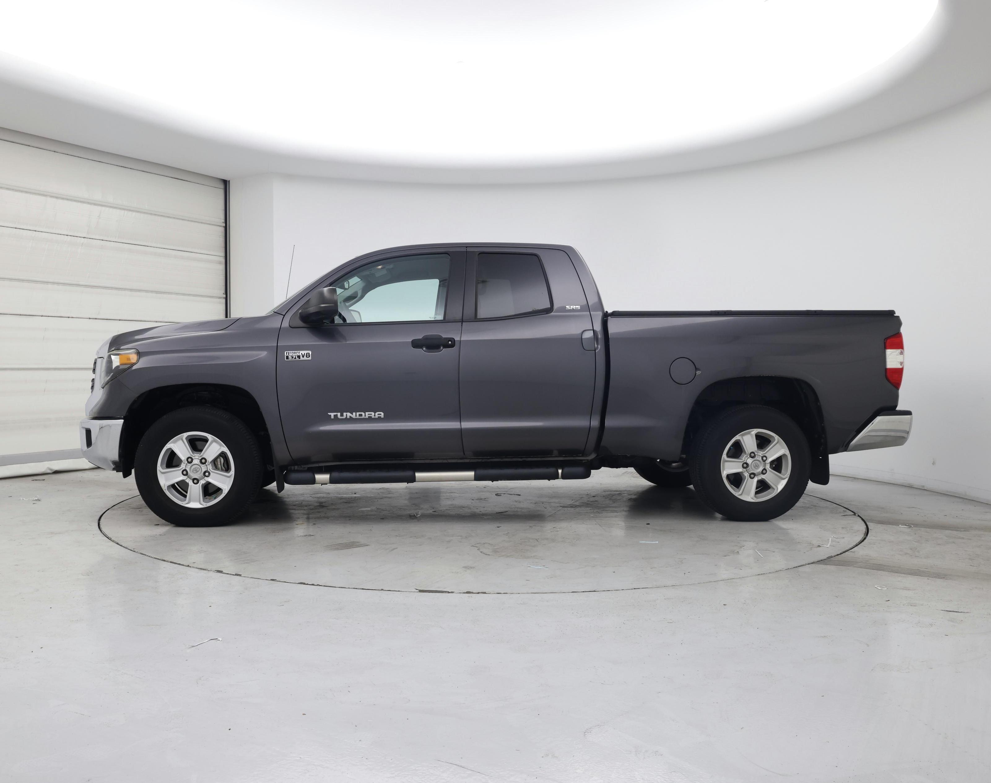 Thumbnail: 2019 Toyota Tundra - 3