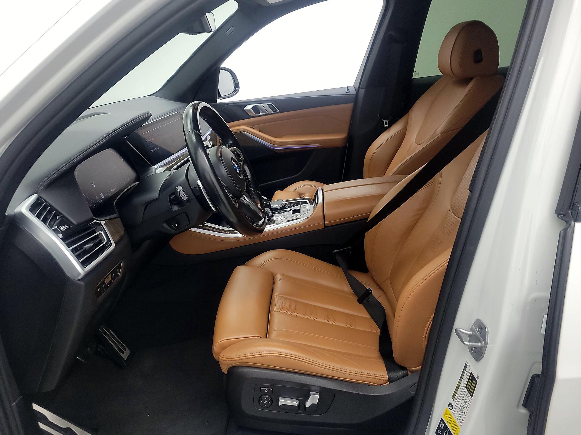 Thumbnail: 2021 BMW X5 - 11