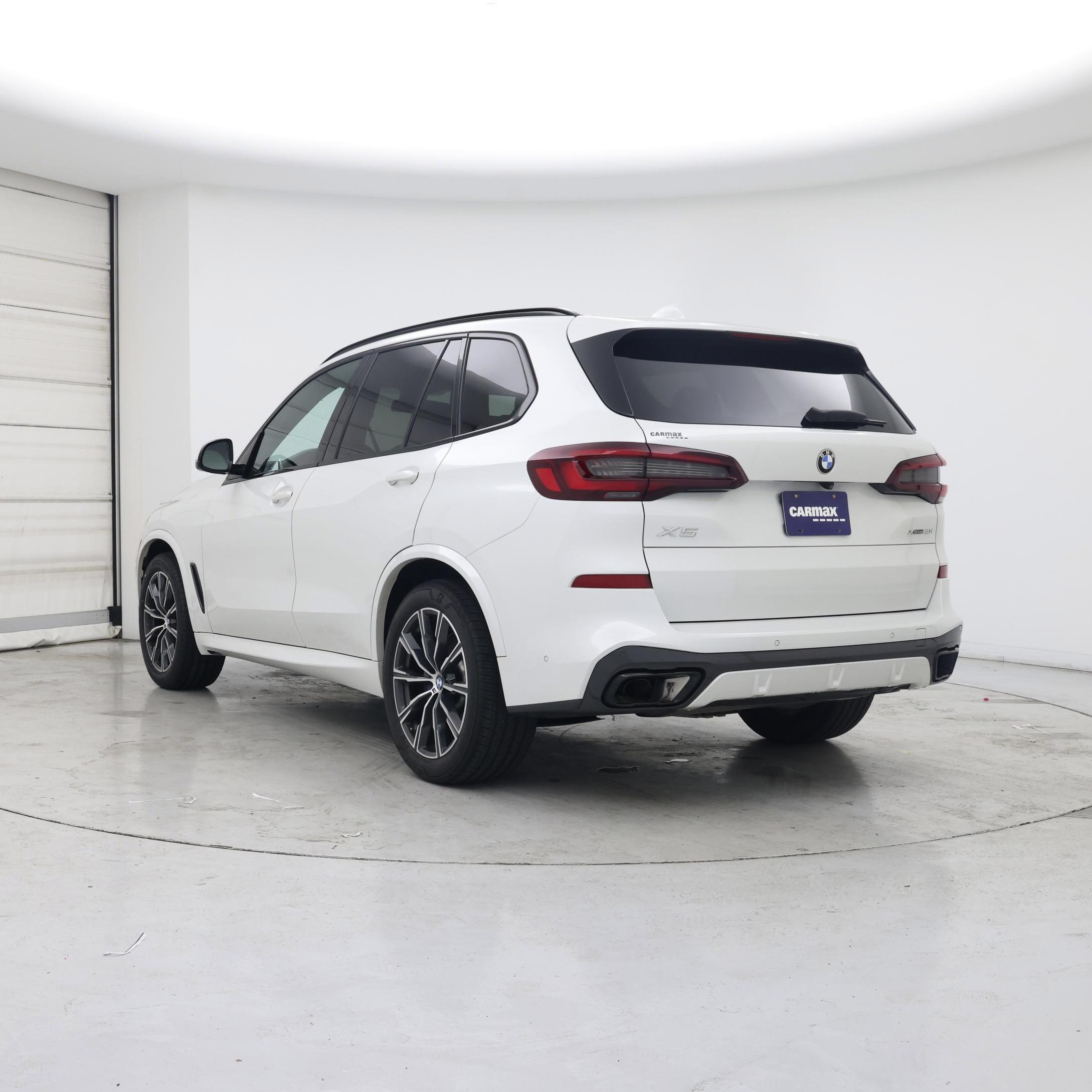 Thumbnail: 2021 BMW X5 - 2