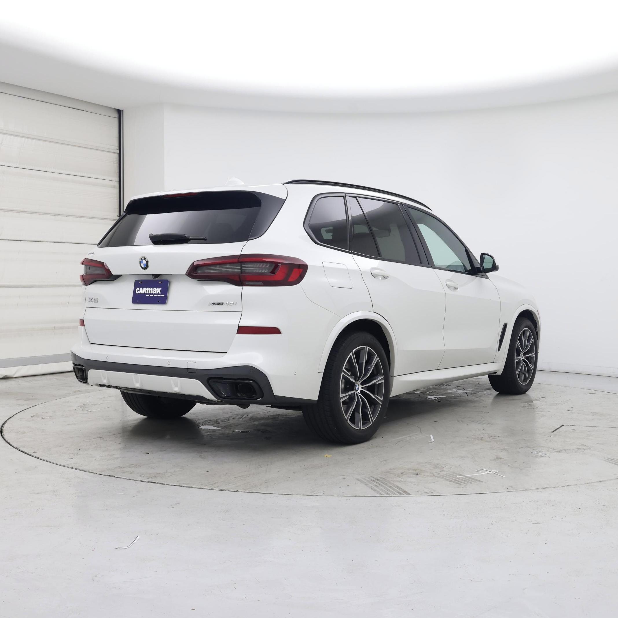 Thumbnail: 2021 BMW X5 - 8