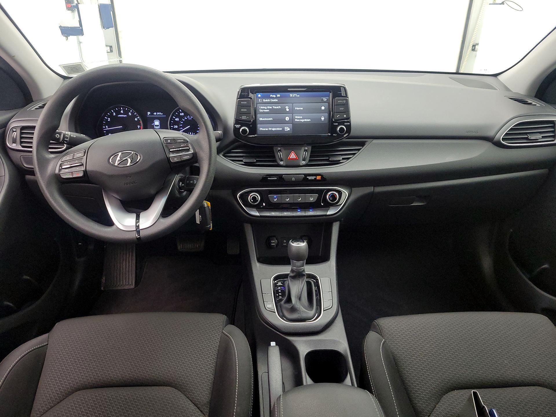 Thumbnail: 2018 Hyundai Elantra - 9