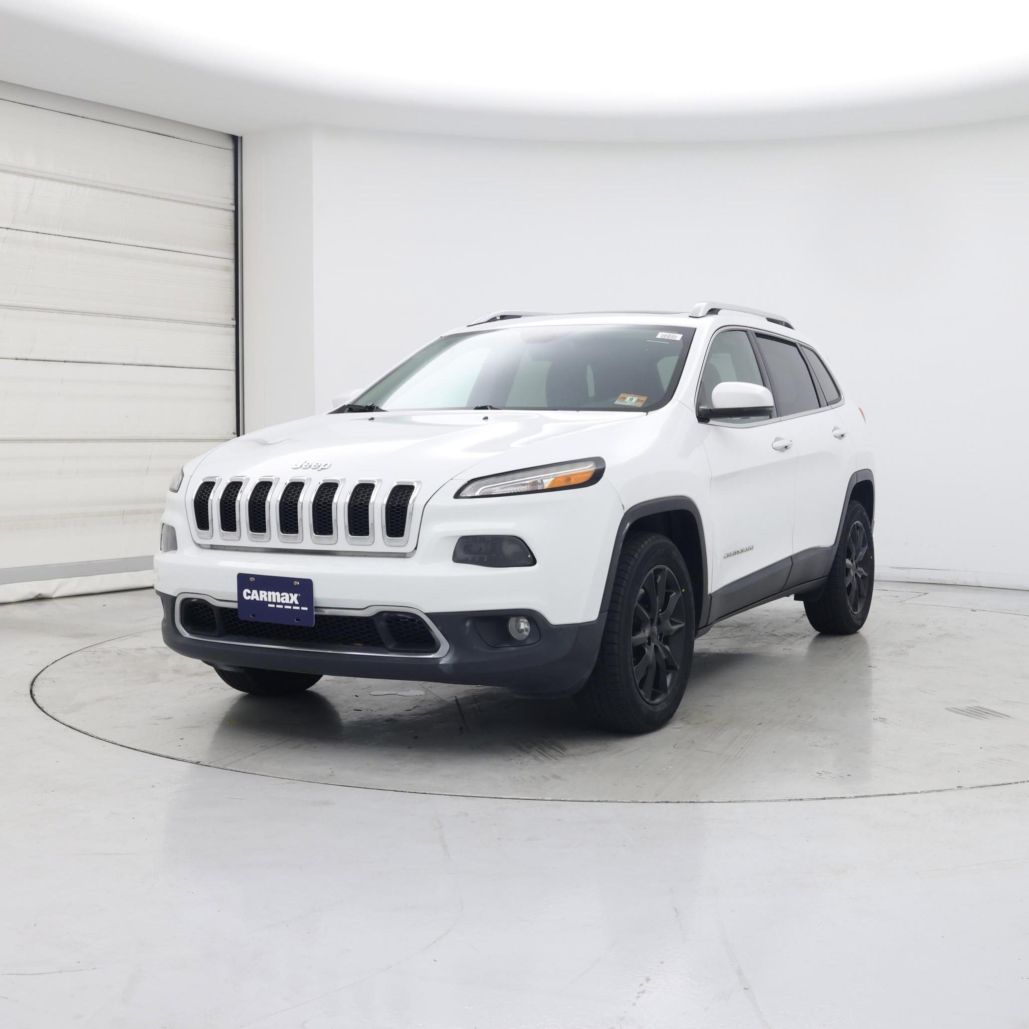 Thumbnail: 2016 Jeep Cherokee - 4