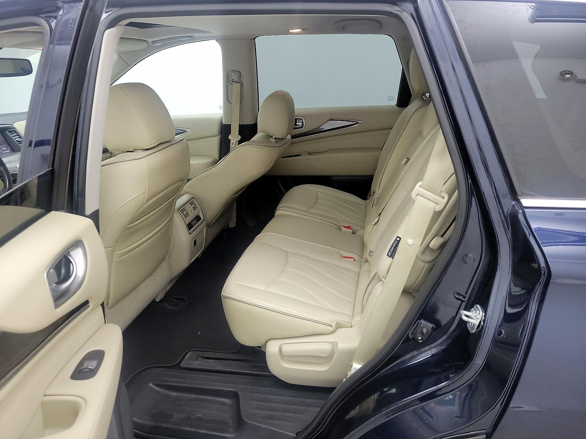 Thumbnail: 2018 INFINITI QX60 - 20