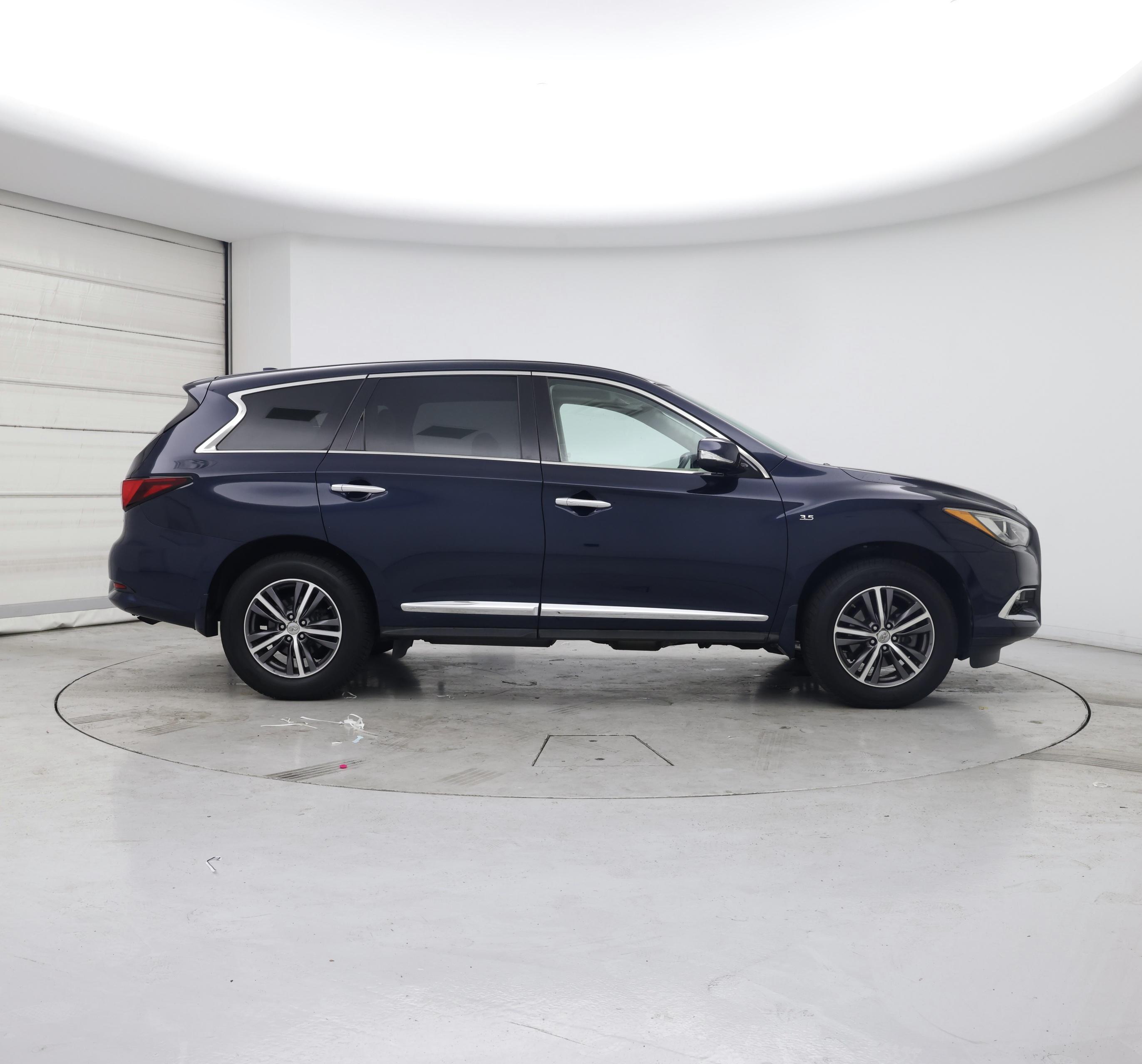 Thumbnail: 2018 INFINITI QX60 - 7