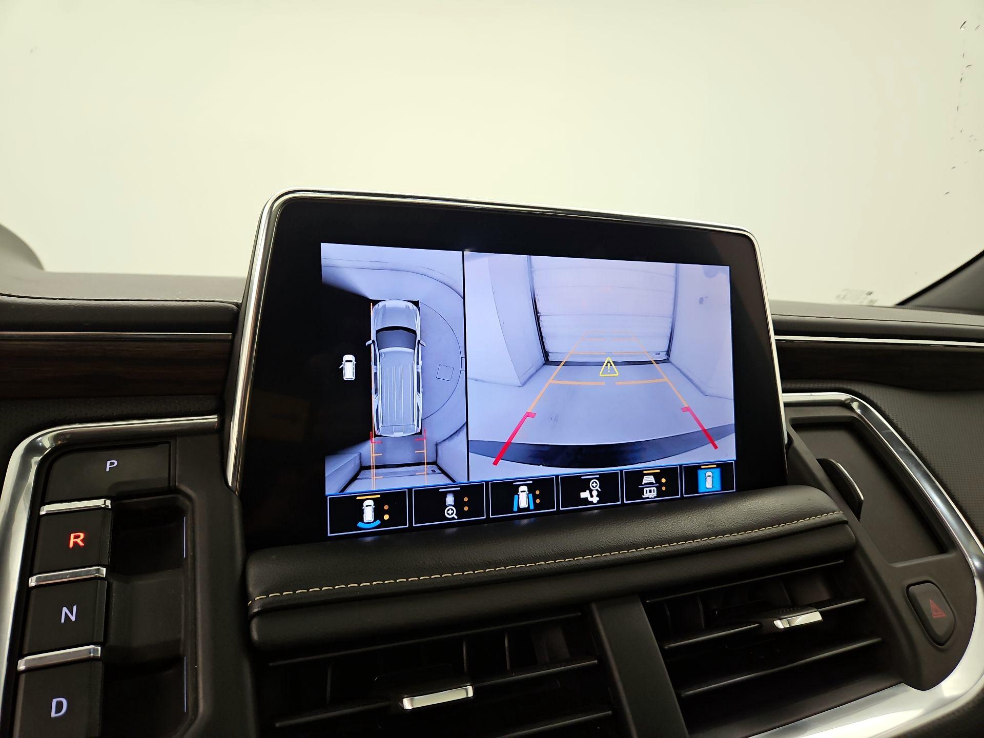 Thumbnail: 2021 Chevrolet Suburban - 15