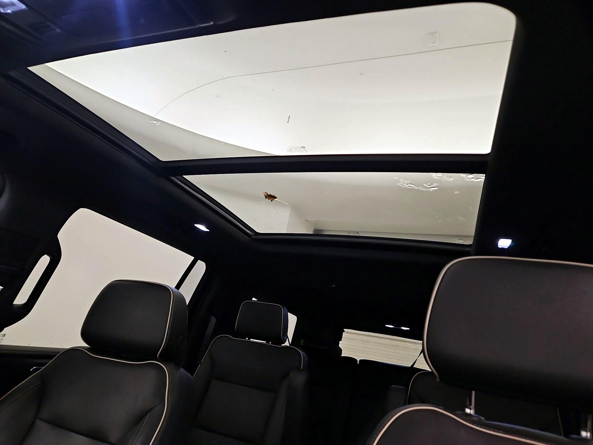 Thumbnail: 2021 Chevrolet Suburban - 20