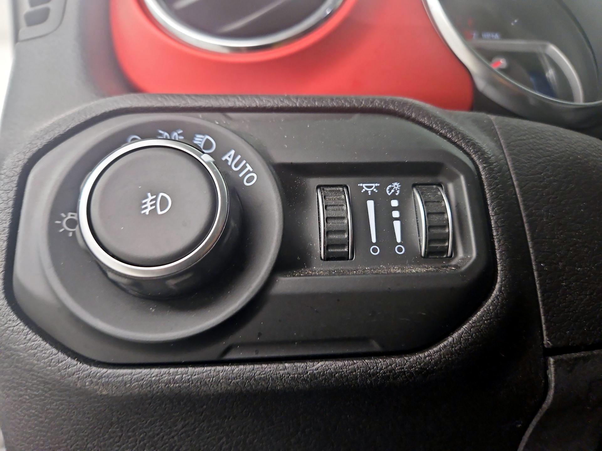 Thumbnail: 2021 Jeep Wrangler - 13