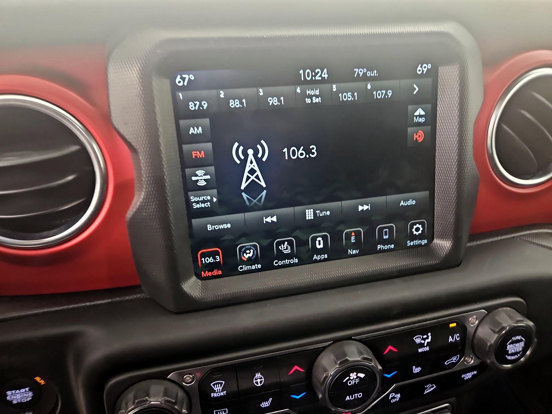 Thumbnail: 2021 Jeep Wrangler - 16