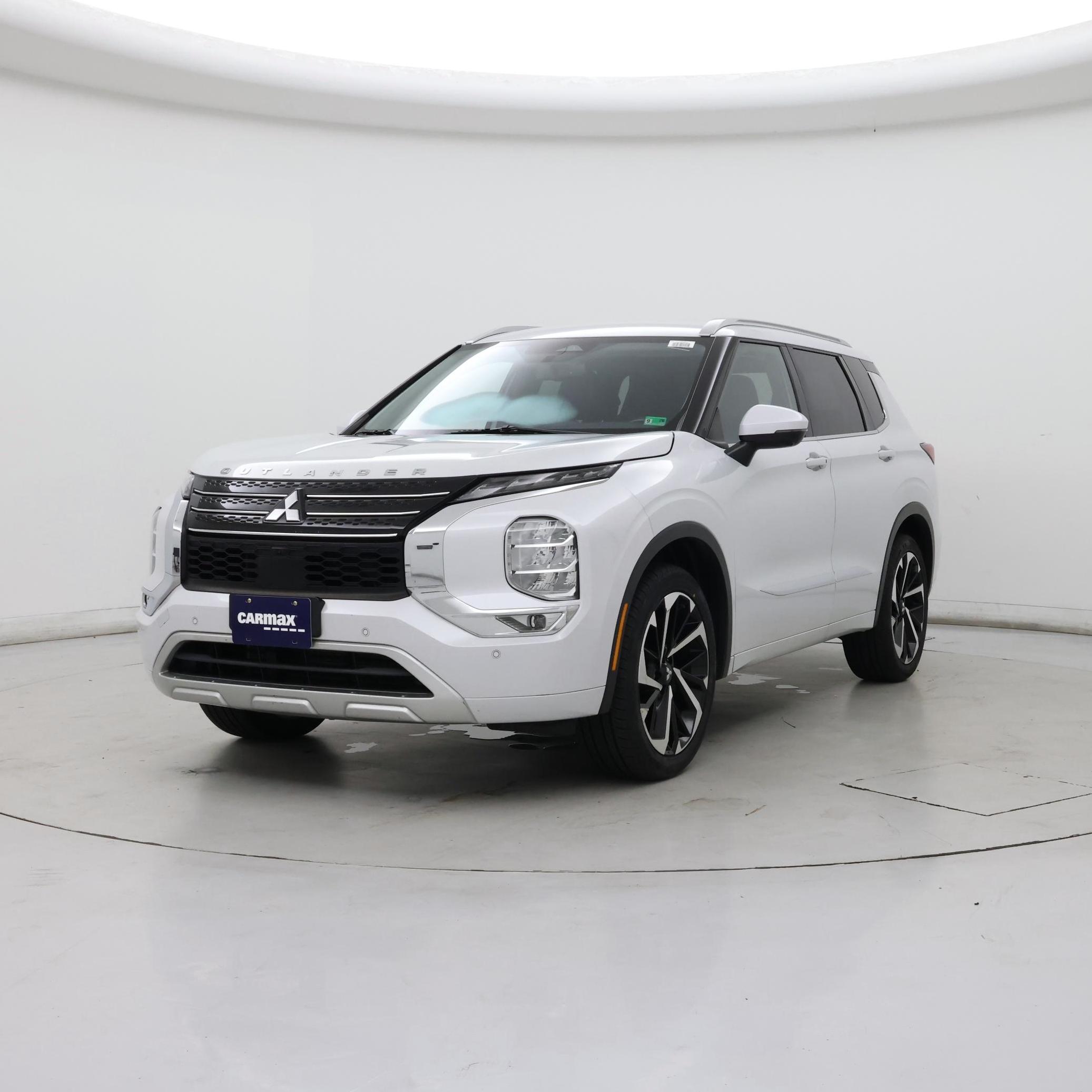 Thumbnail: 2022 Mitsubishi Outlander - 4
