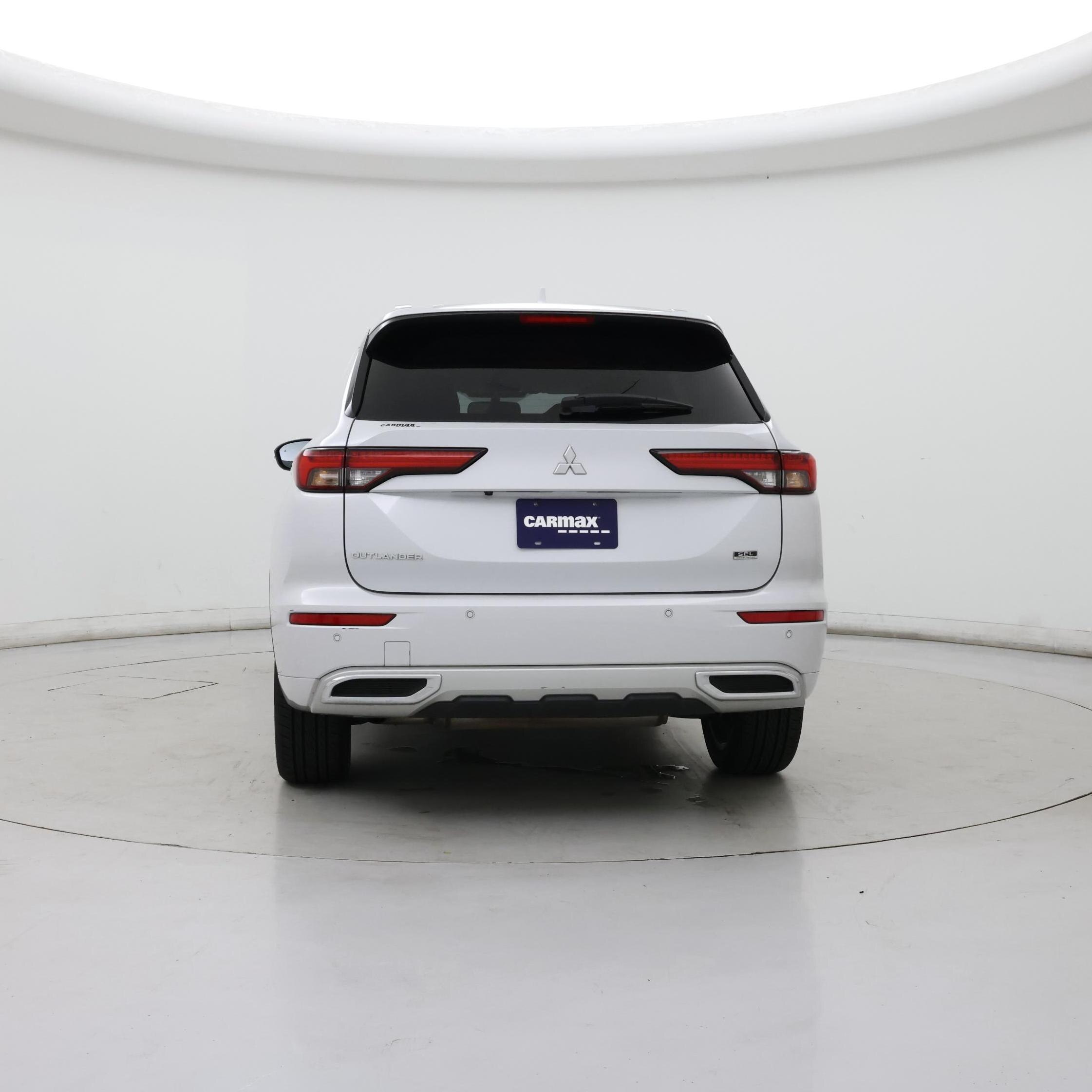 Thumbnail: 2022 Mitsubishi Outlander - 6