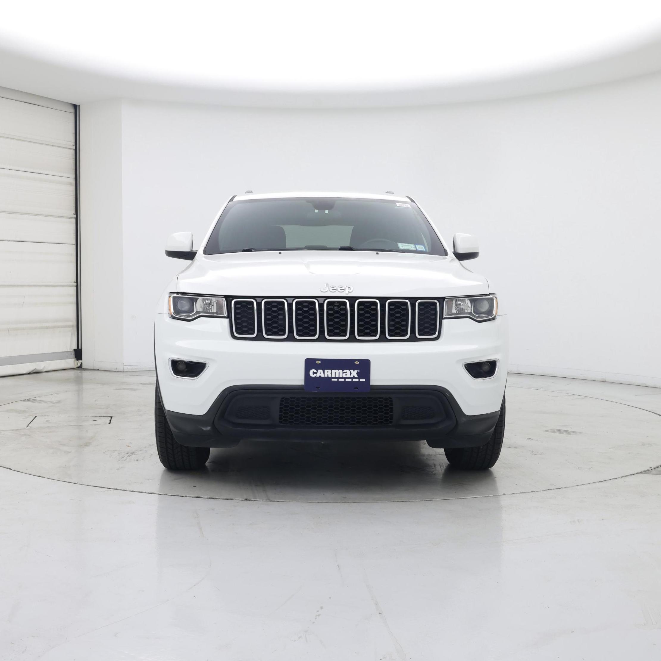Thumbnail: 2018 Jeep Grand Cherokee - 5