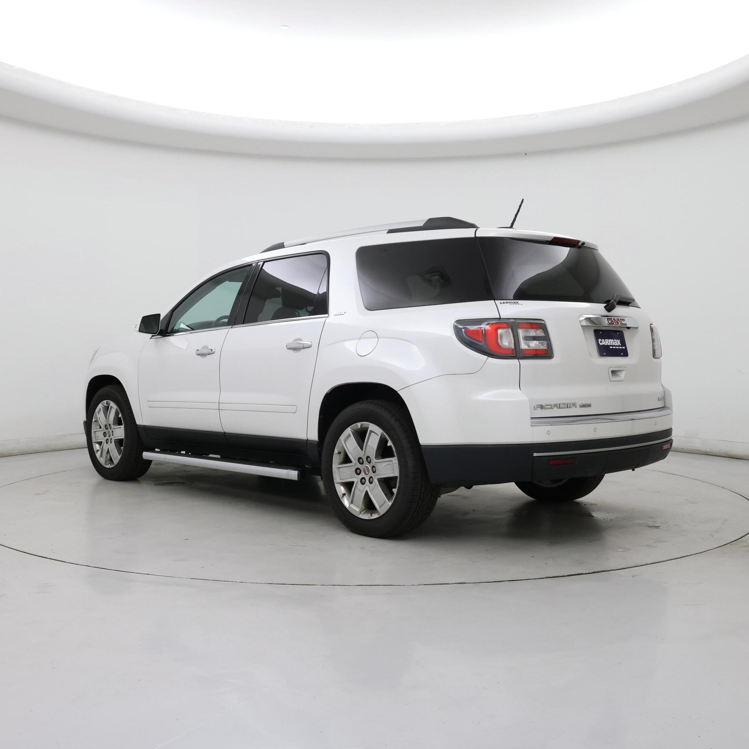 Thumbnail: 2017 GMC Acadia - 2
