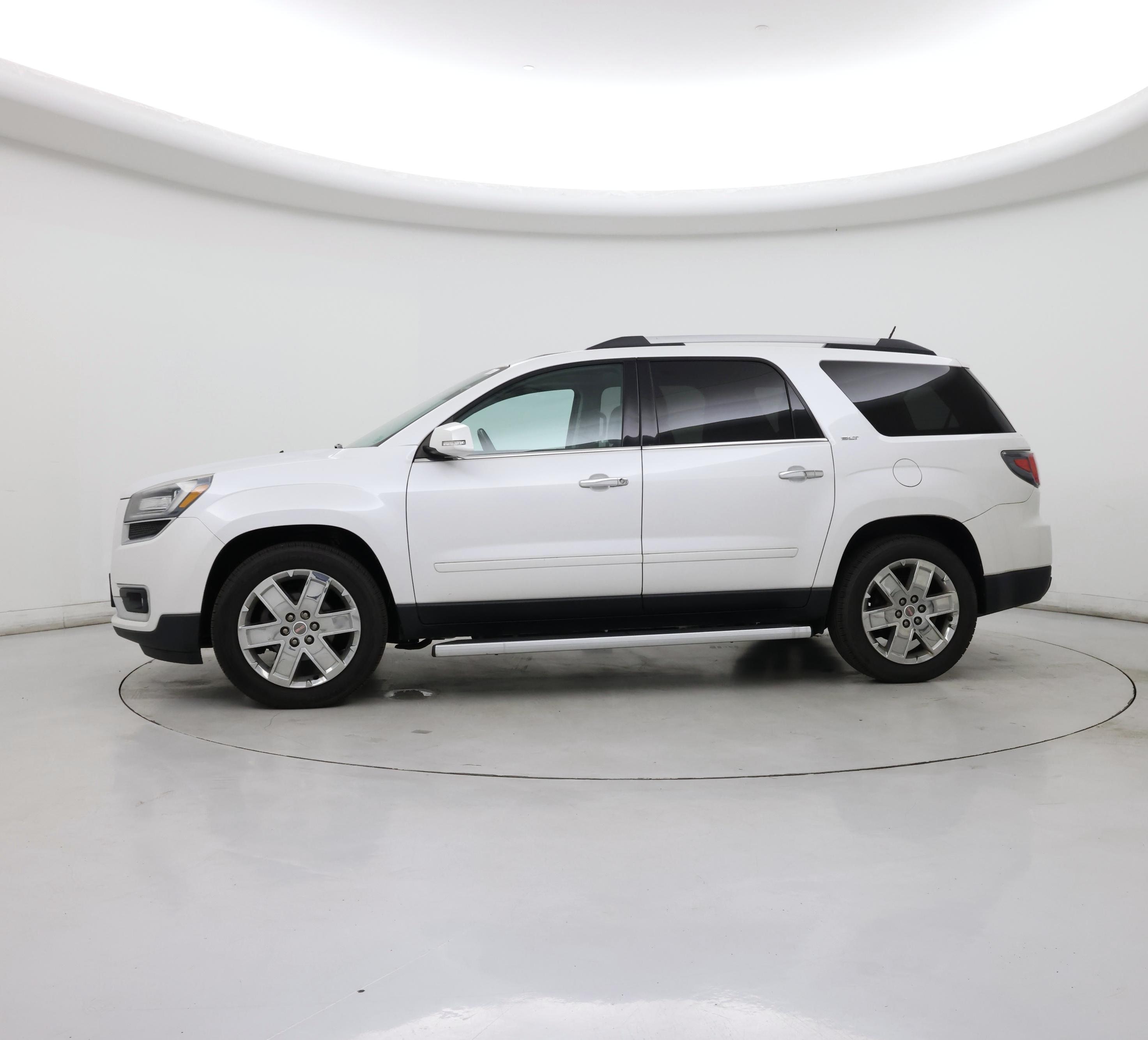 Thumbnail: 2017 GMC Acadia - 3