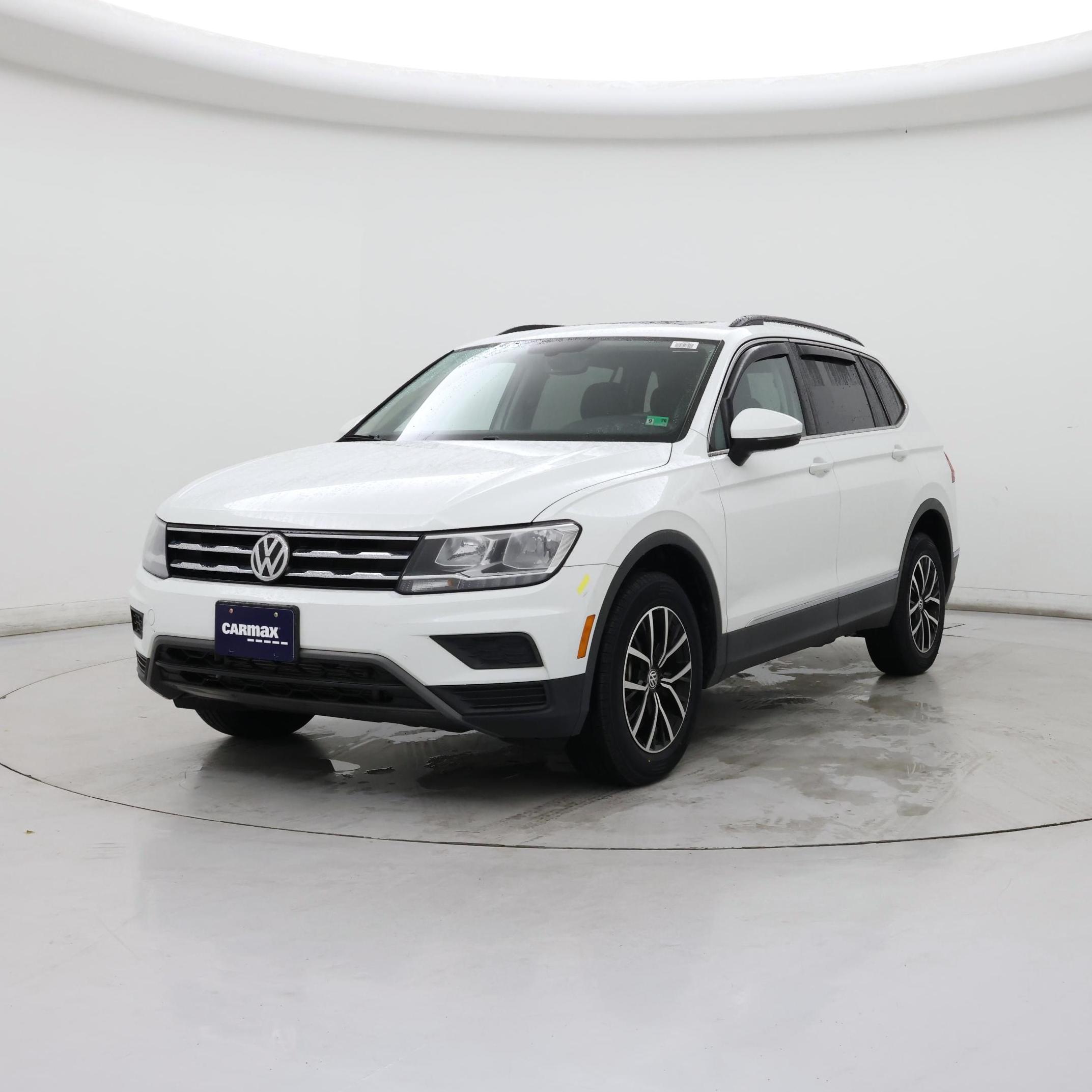 Thumbnail: 2021 Volkswagen Tiguan - 4