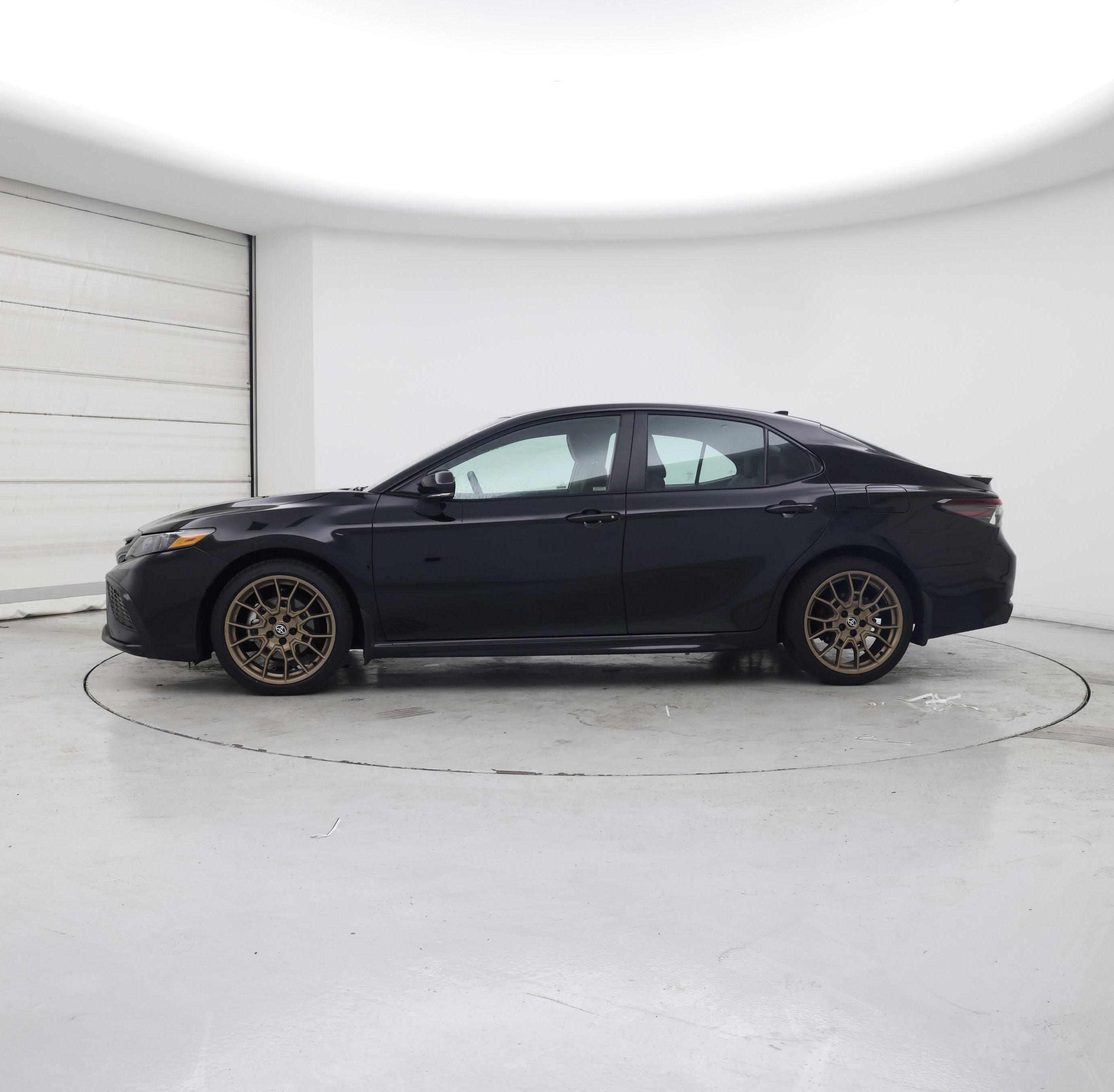 Thumbnail: 2024 Toyota Camry - 3