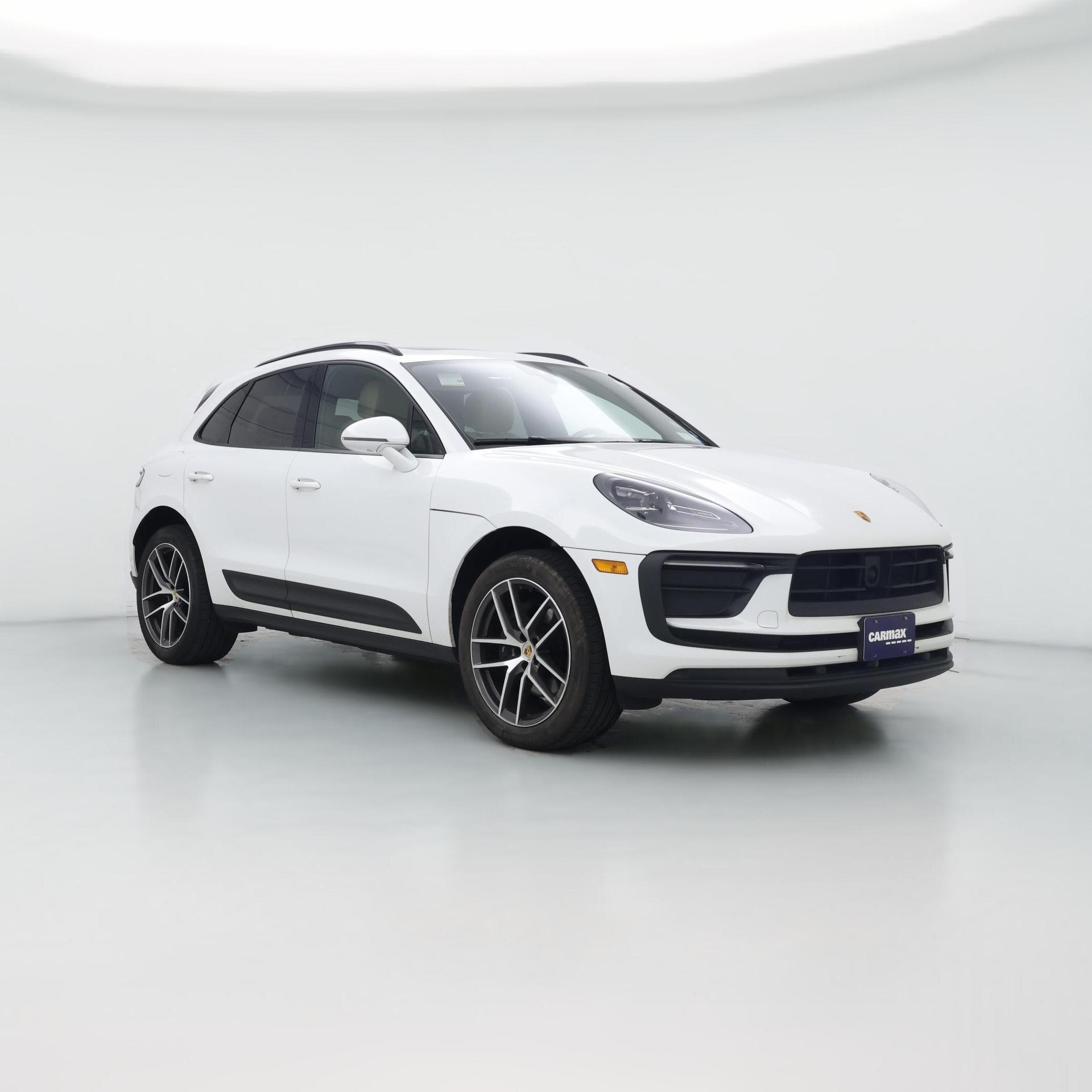 Thumbnail: 2024 Porsche Macan - 1