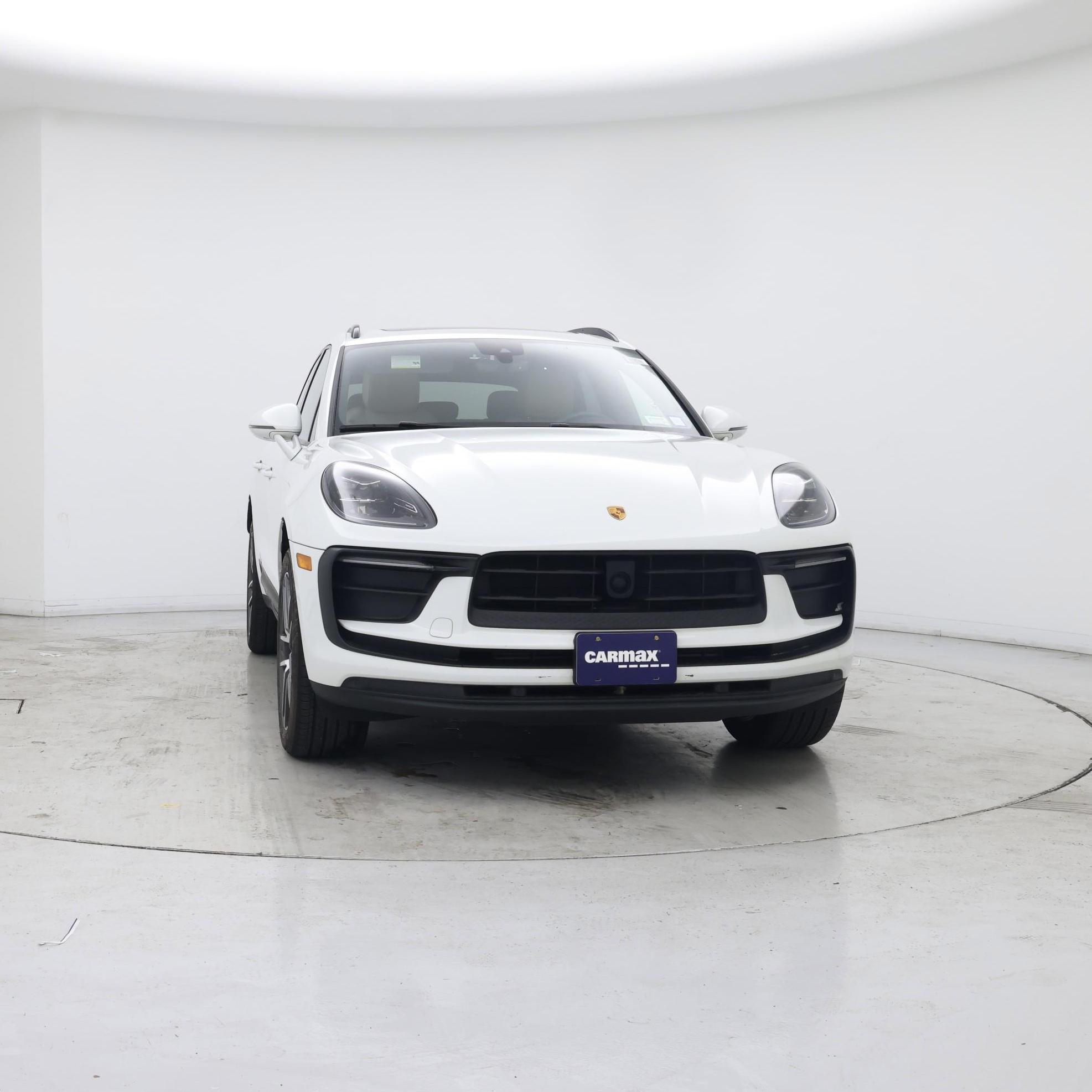 Thumbnail: 2024 Porsche Macan - 5