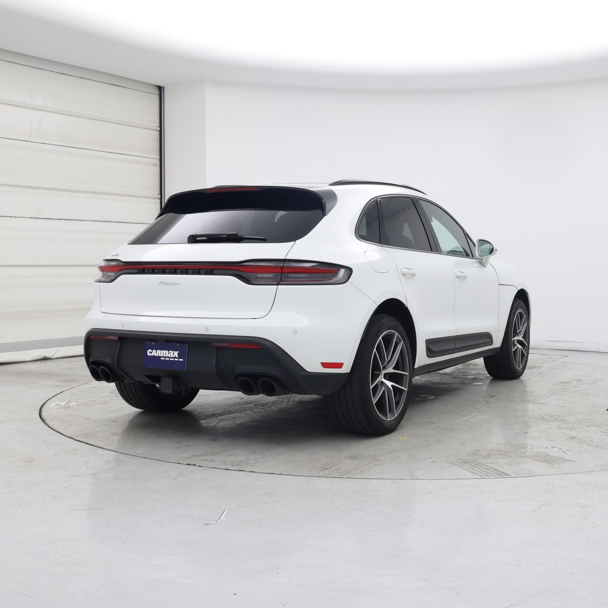 Thumbnail: 2024 Porsche Macan - 8