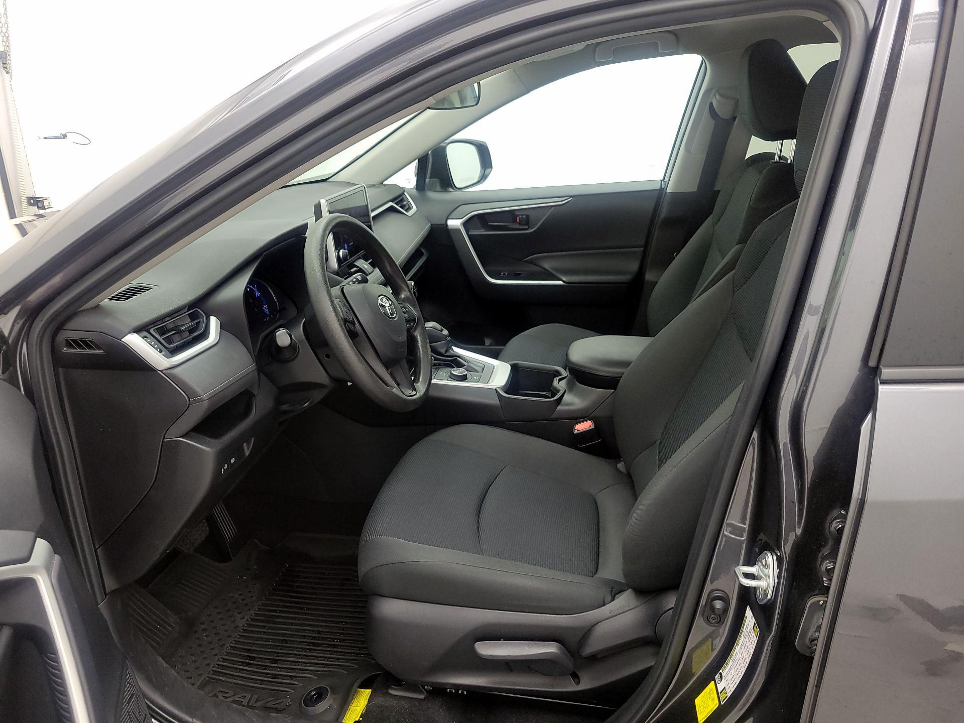 Thumbnail: 2023 Toyota RAV4 - 11