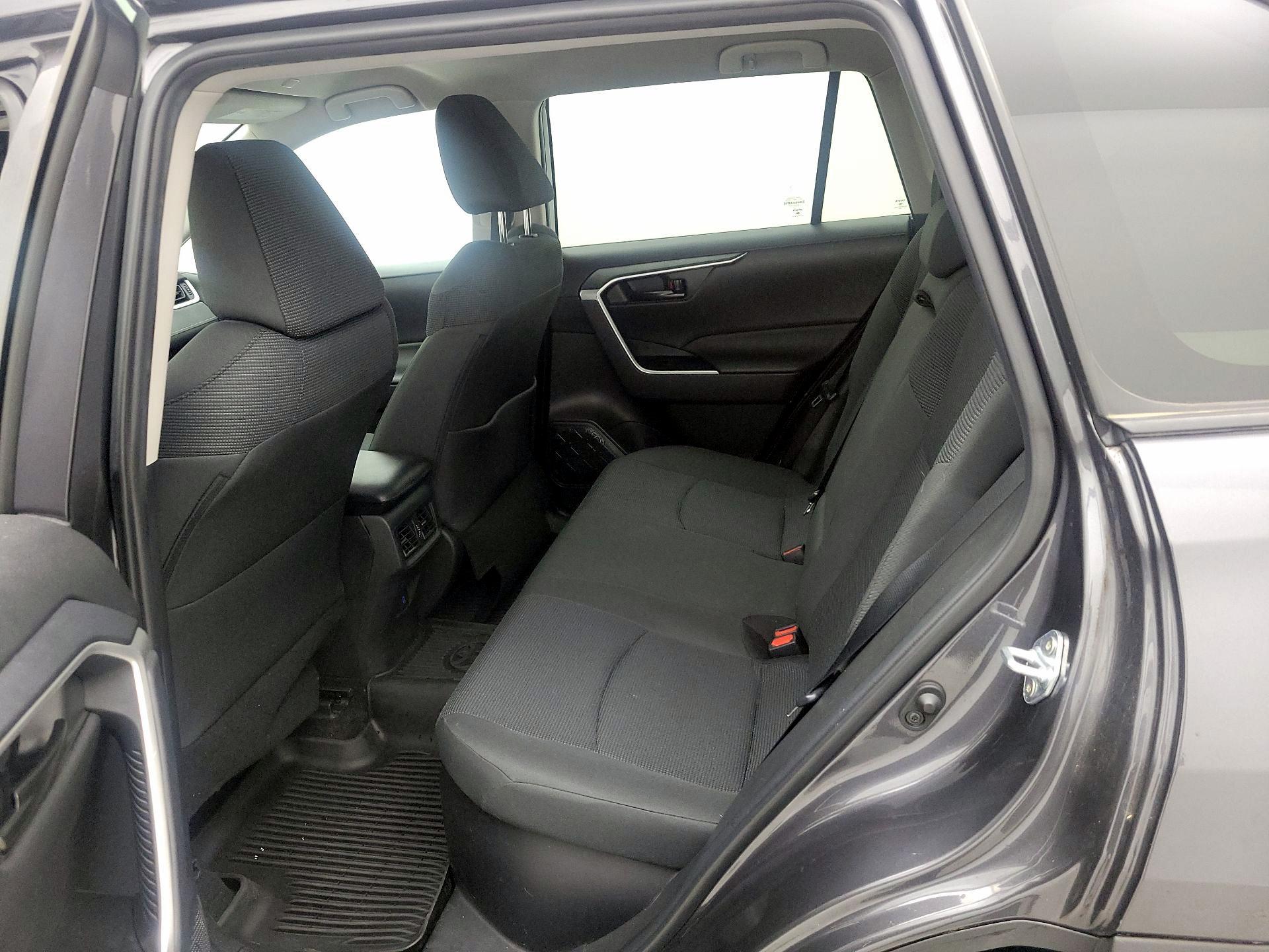 Thumbnail: 2023 Toyota RAV4 - 19