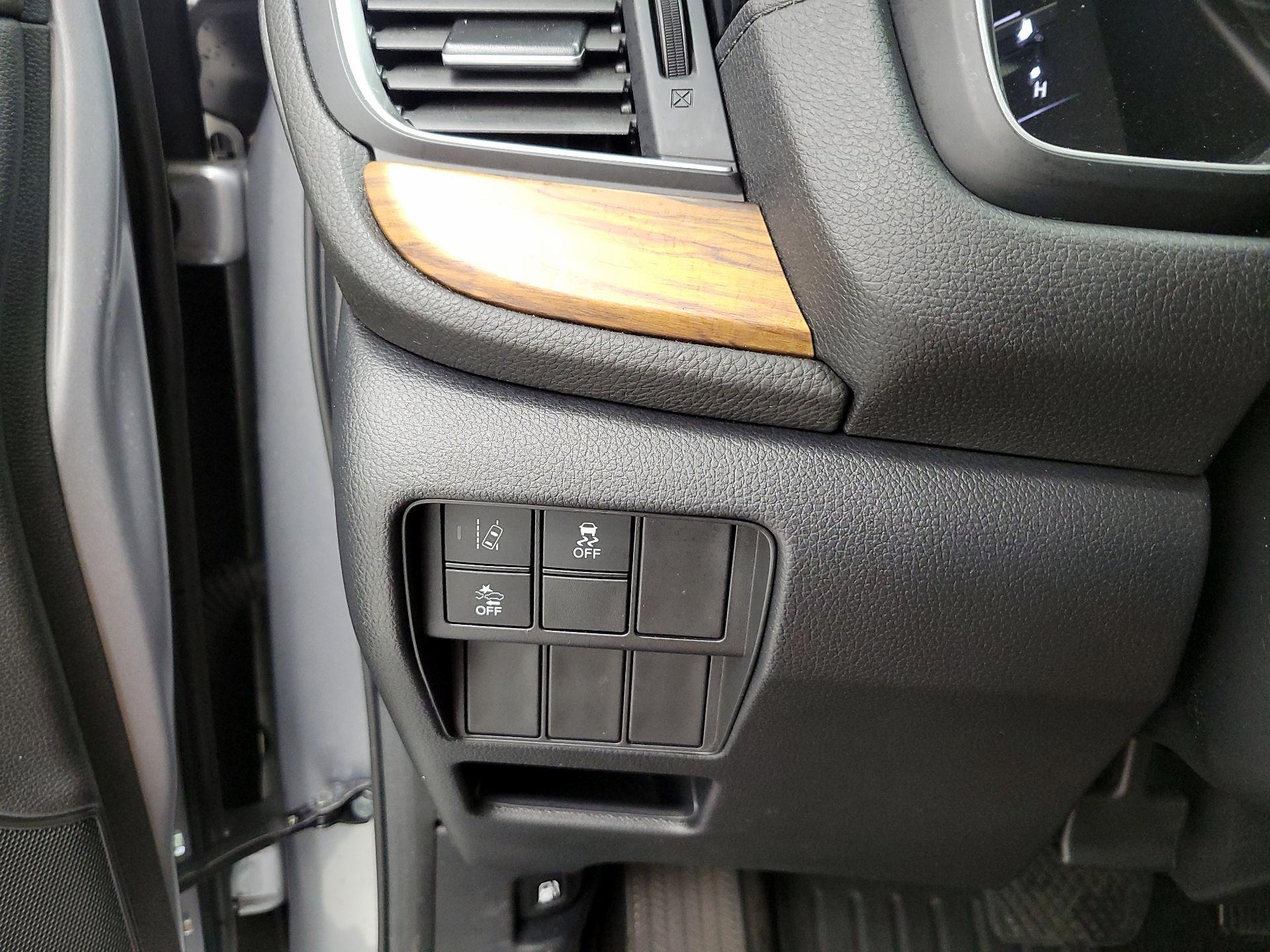 Thumbnail: 2018 Honda CR-V - 13